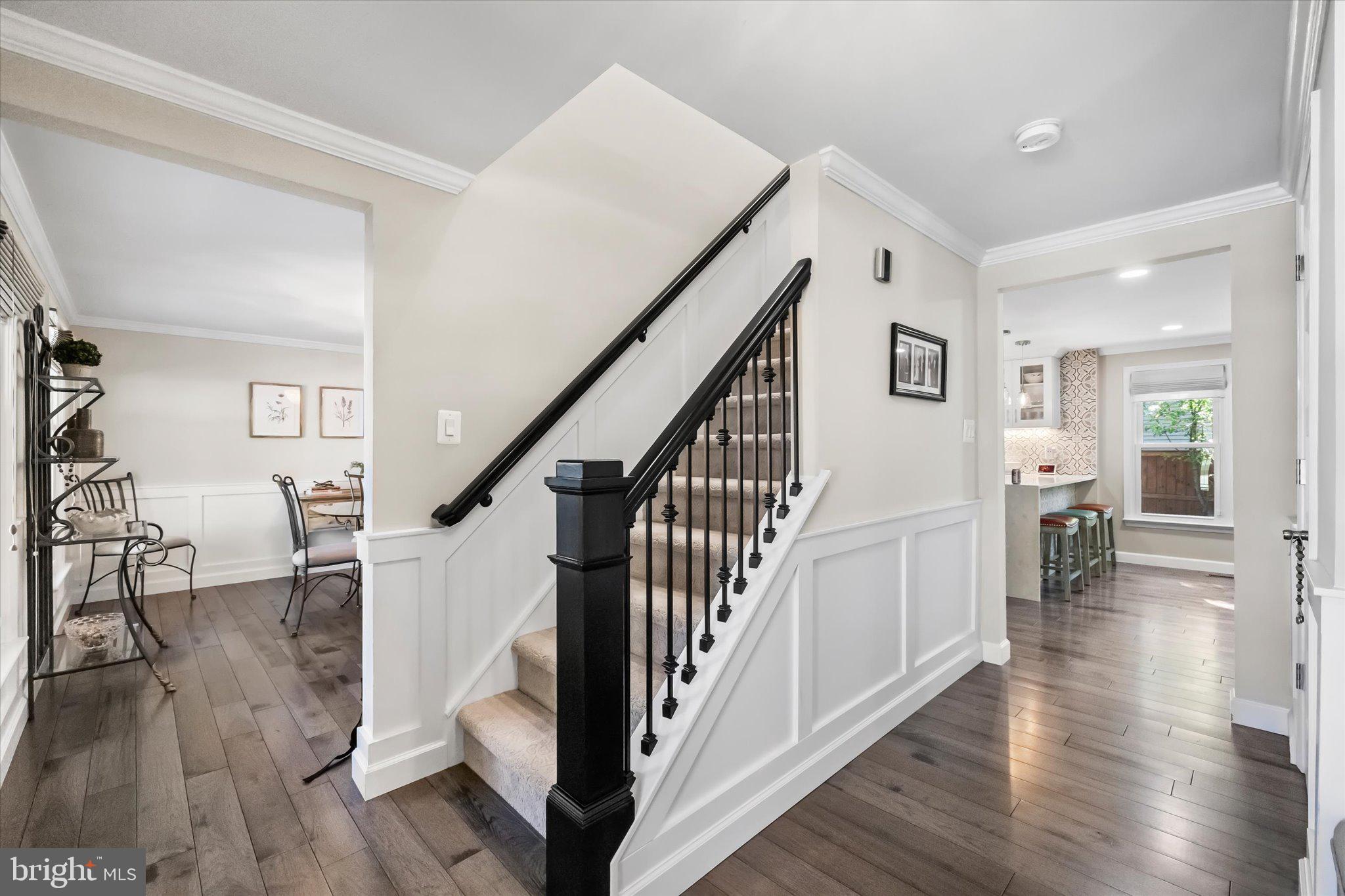 MONTCLAIR - Residential