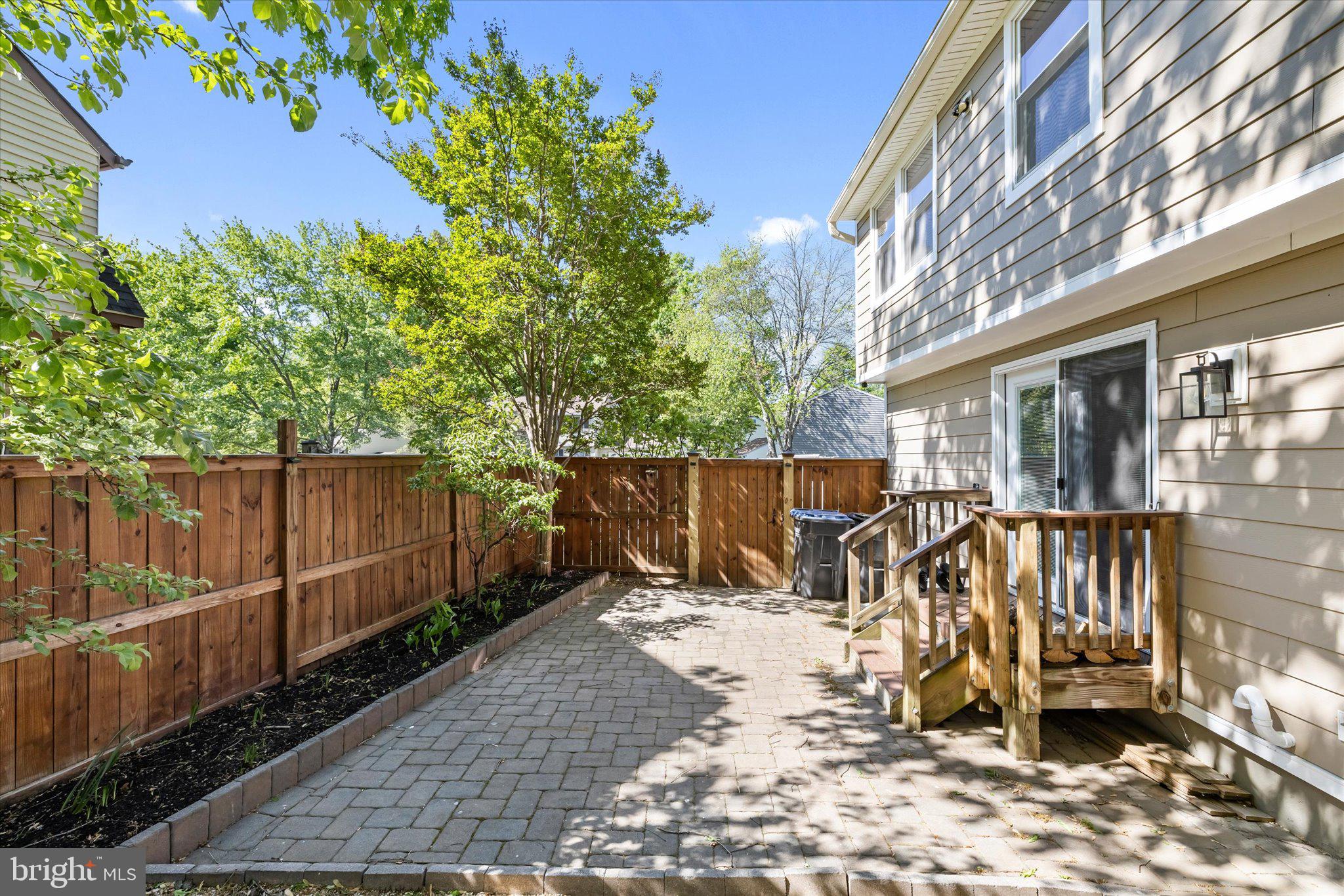 MONTCLAIR - Residential