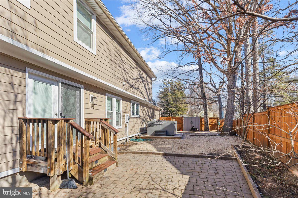 MONTCLAIR - Residential