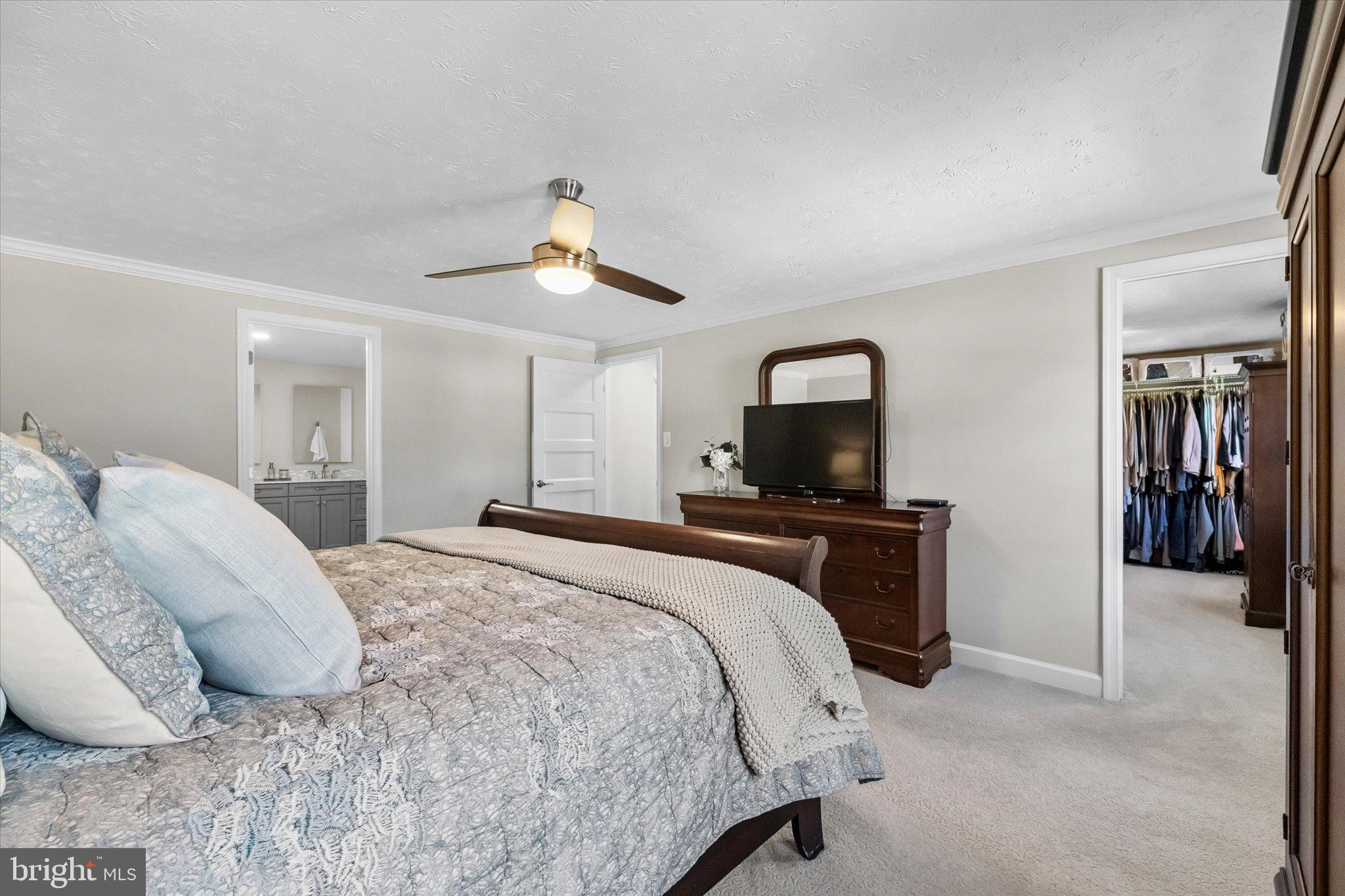 MONTCLAIR - Residential