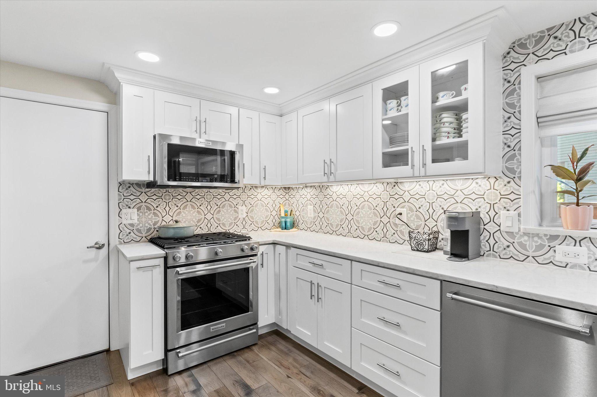 MONTCLAIR - Residential