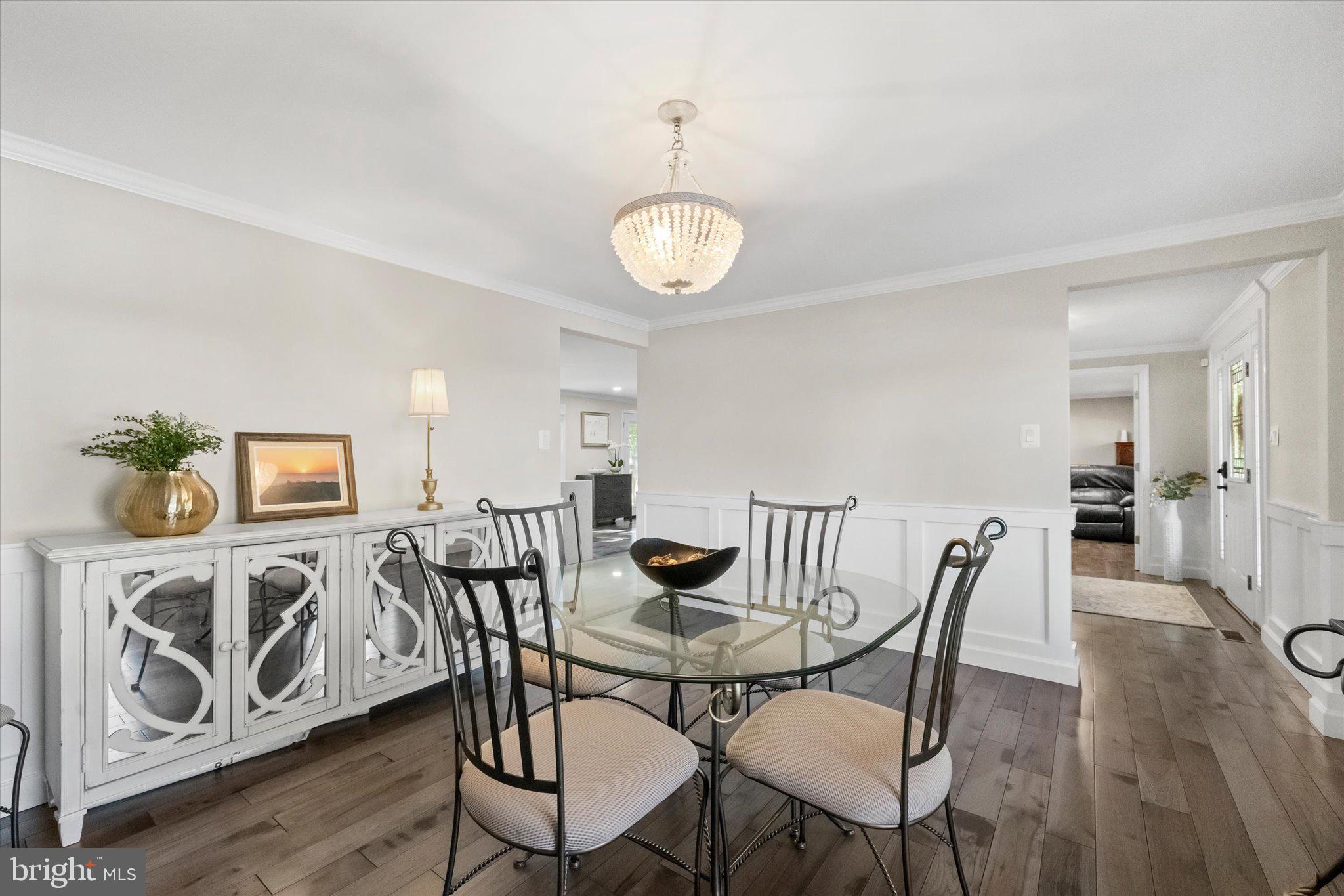 MONTCLAIR - Residential