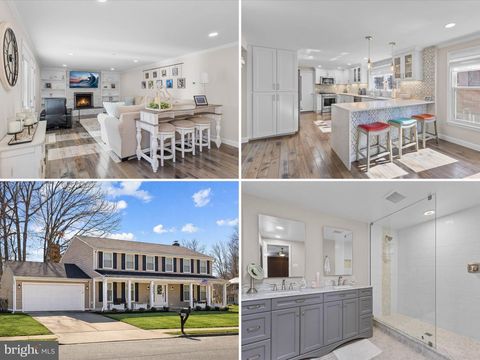 Photo of 15401 Silvan Glen Drive, DUMFRIES, VA 22025 (MLS # VAPW2116006)