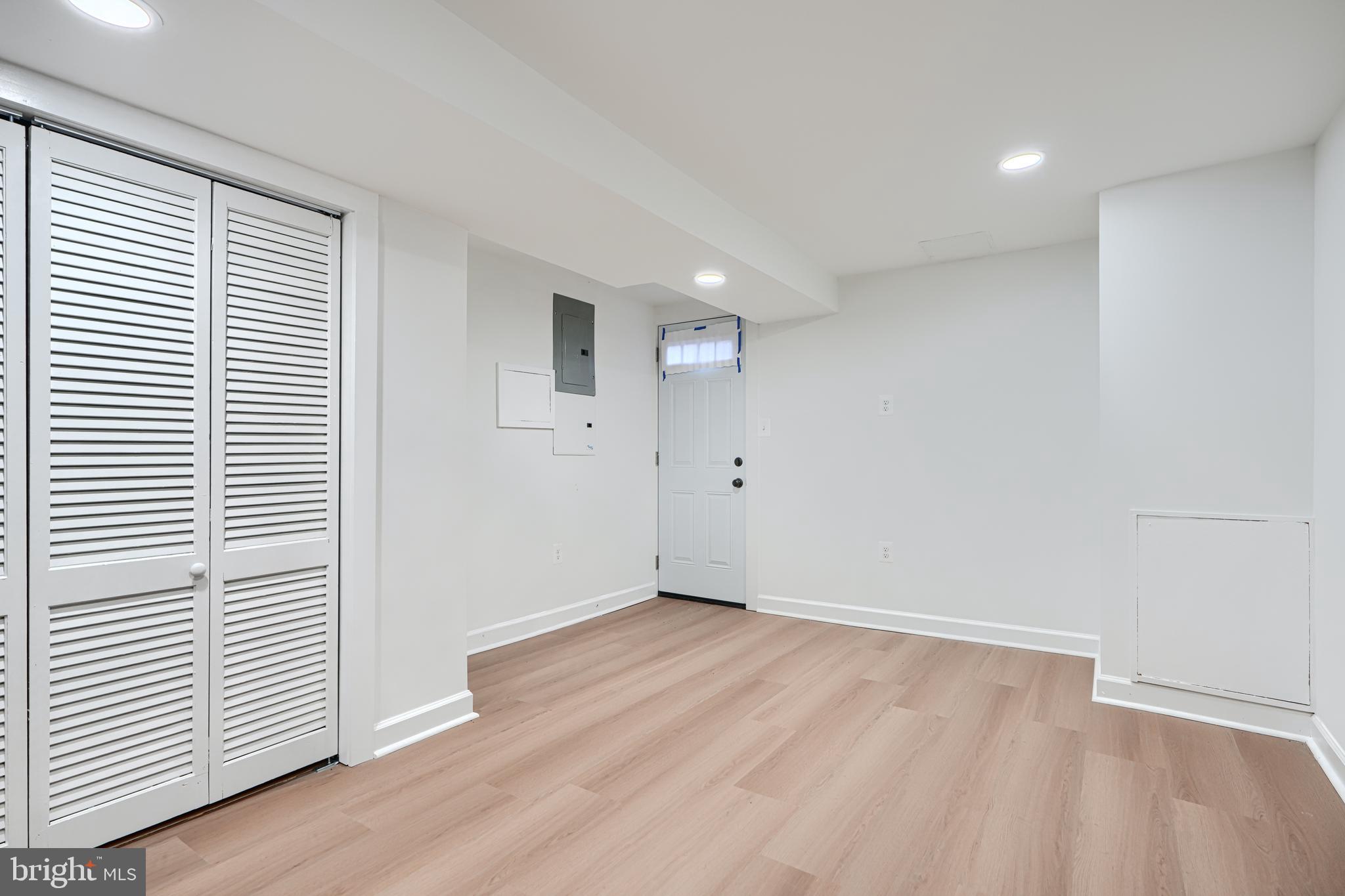 JOHNS HOPKINS - Residential