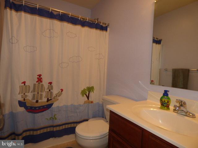 STONEGATE COMMONS - Residential