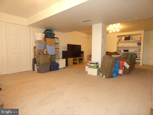 STONEGATE COMMONS - Residential