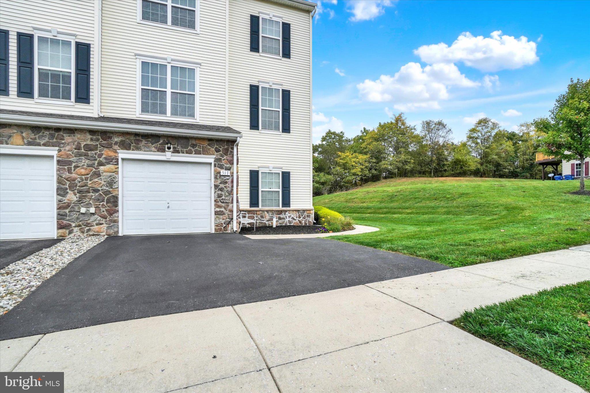 517 MARION ROAD 517