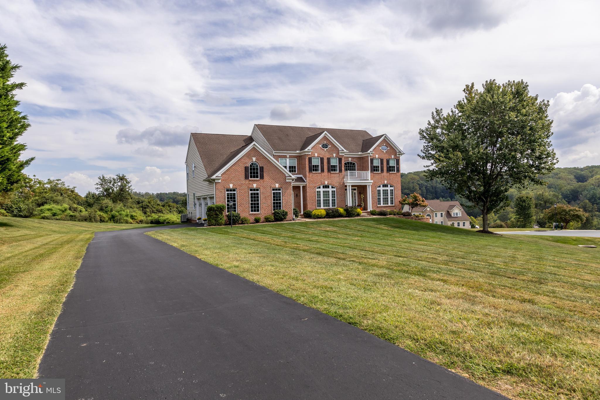 1205 BEAR HOLLOW COURT