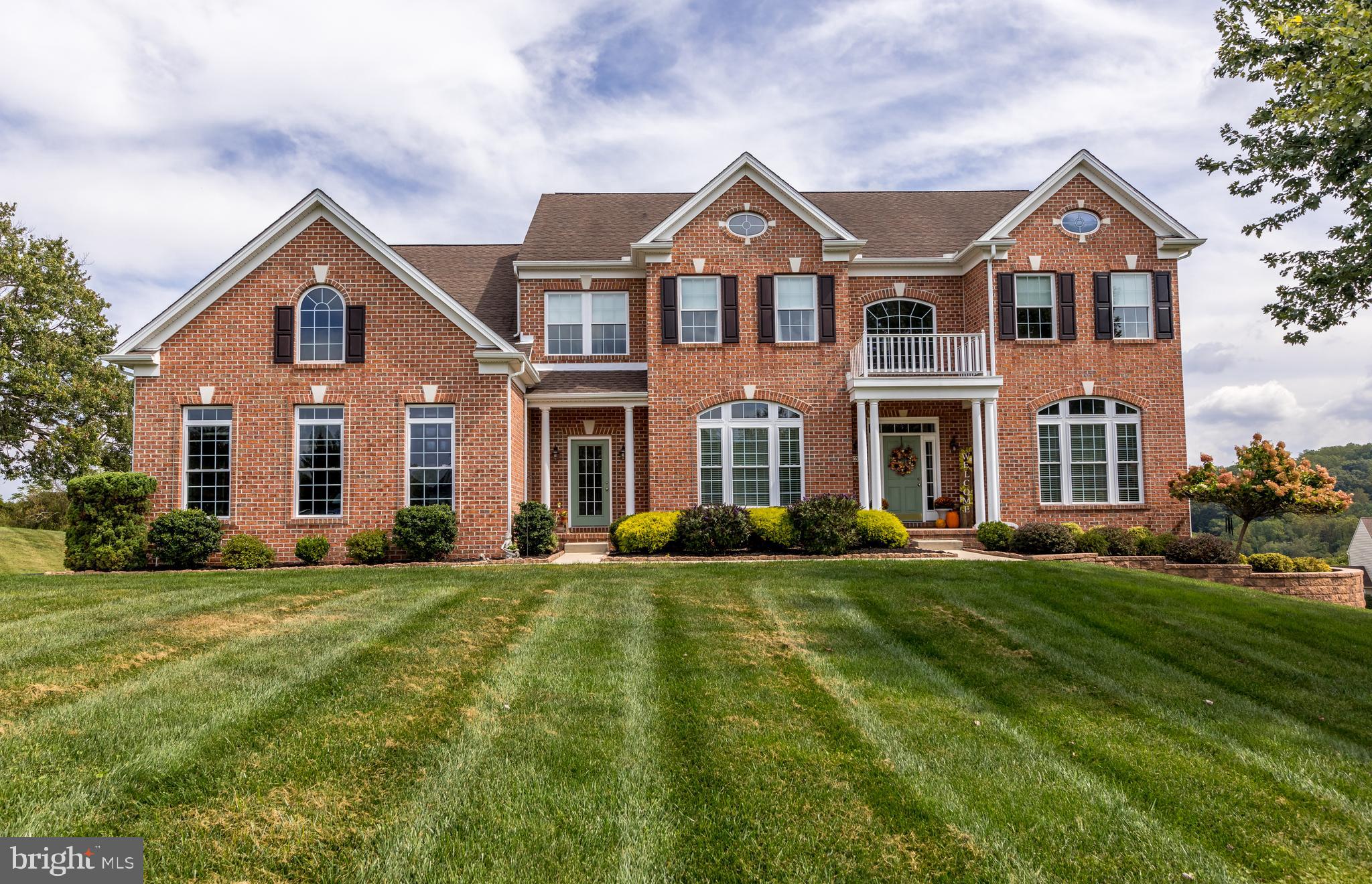 1205 BEAR HOLLOW COURT