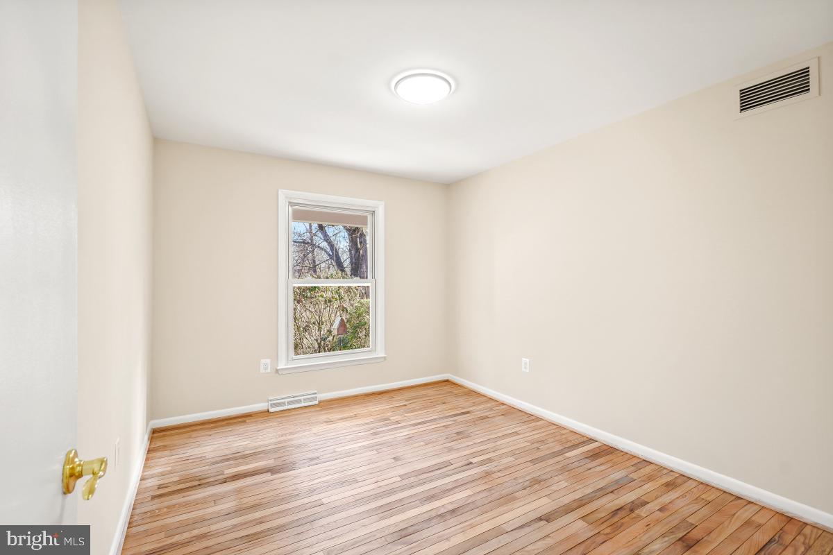 CLARKSBURG OUTSIDE - Residential