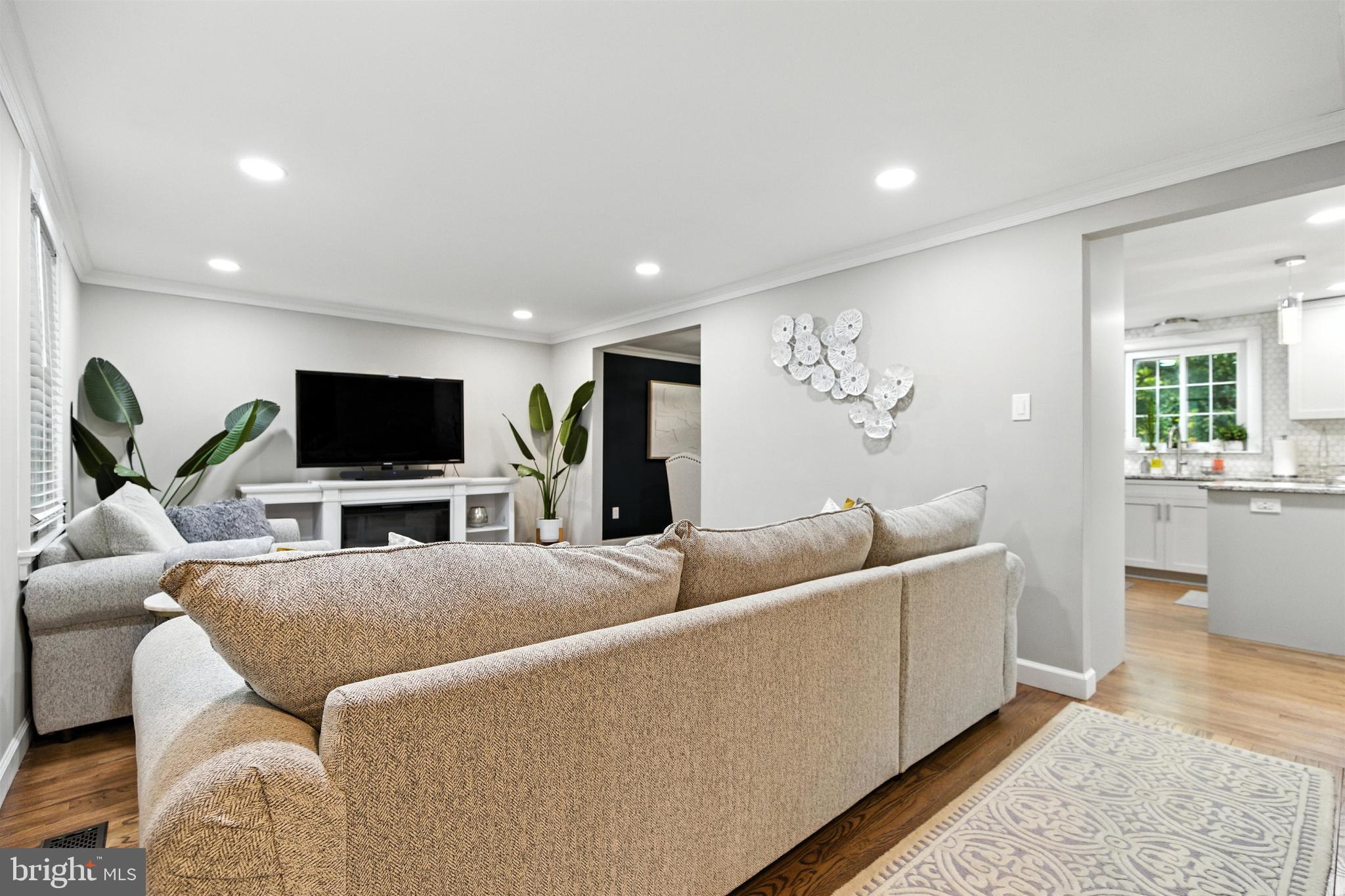 21804 GOSHEN SCHOOL ROAD