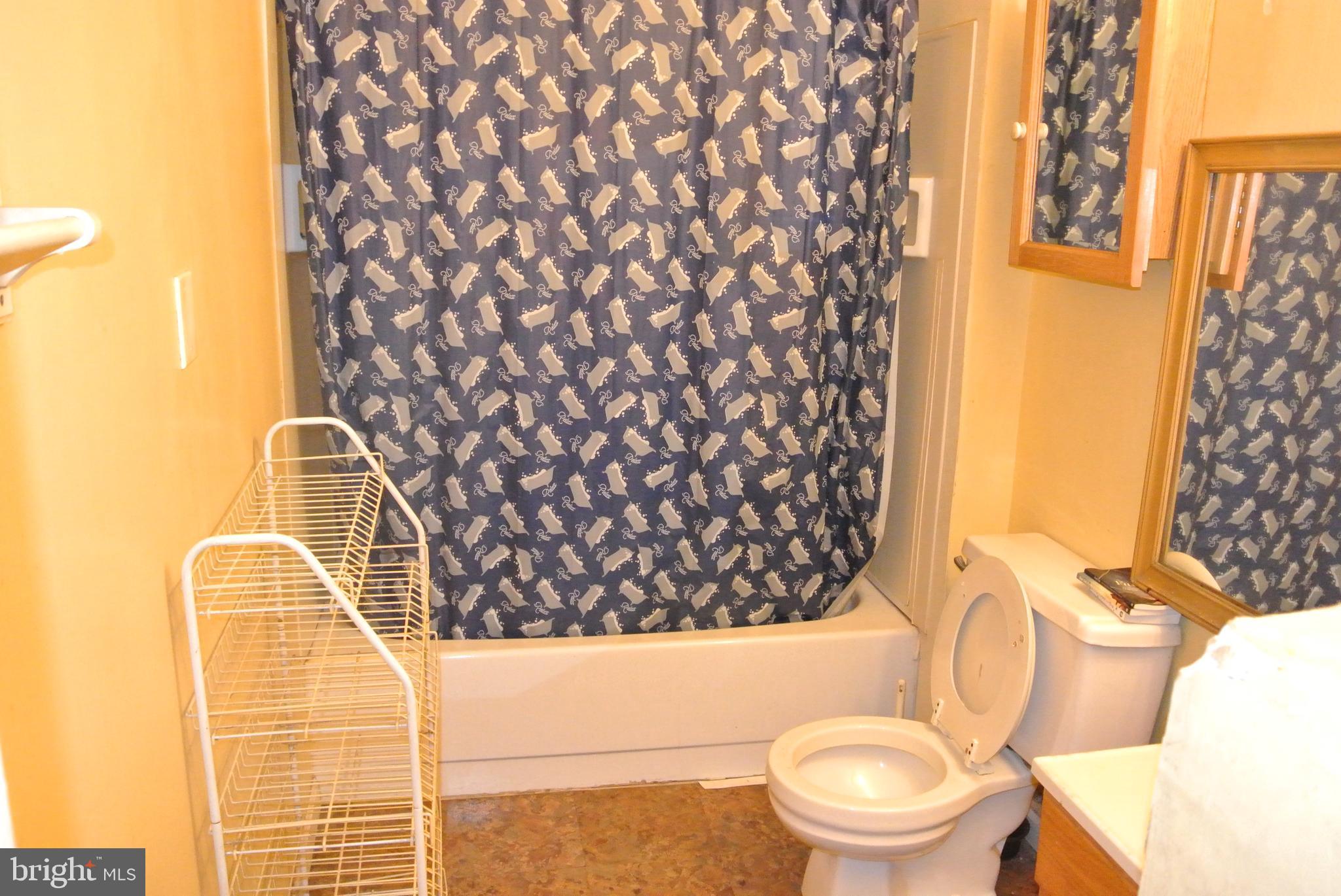 WAKEFIELD NEIGHBORHOOD - Residential