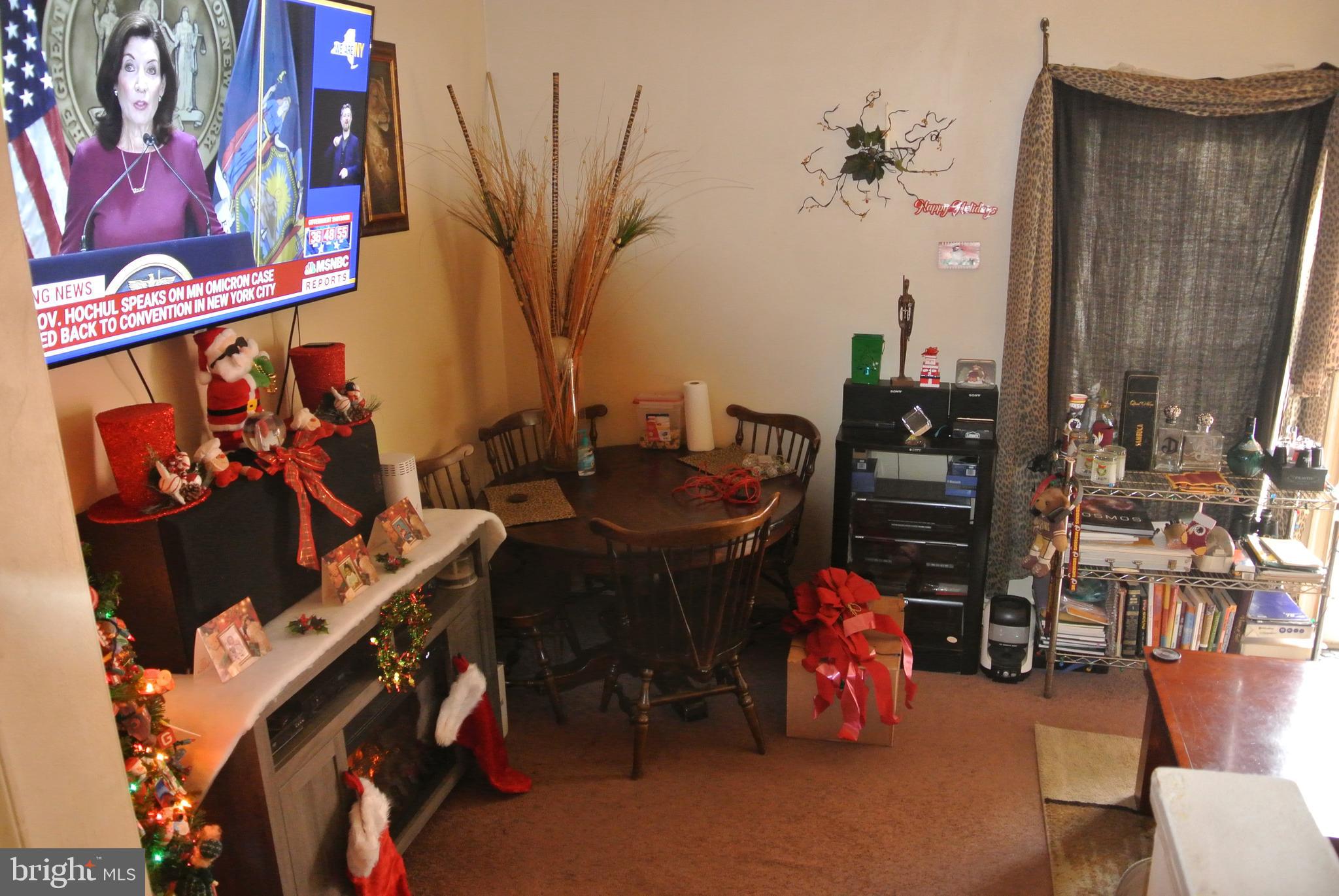 WAKEFIELD NEIGHBORHOOD - Residential