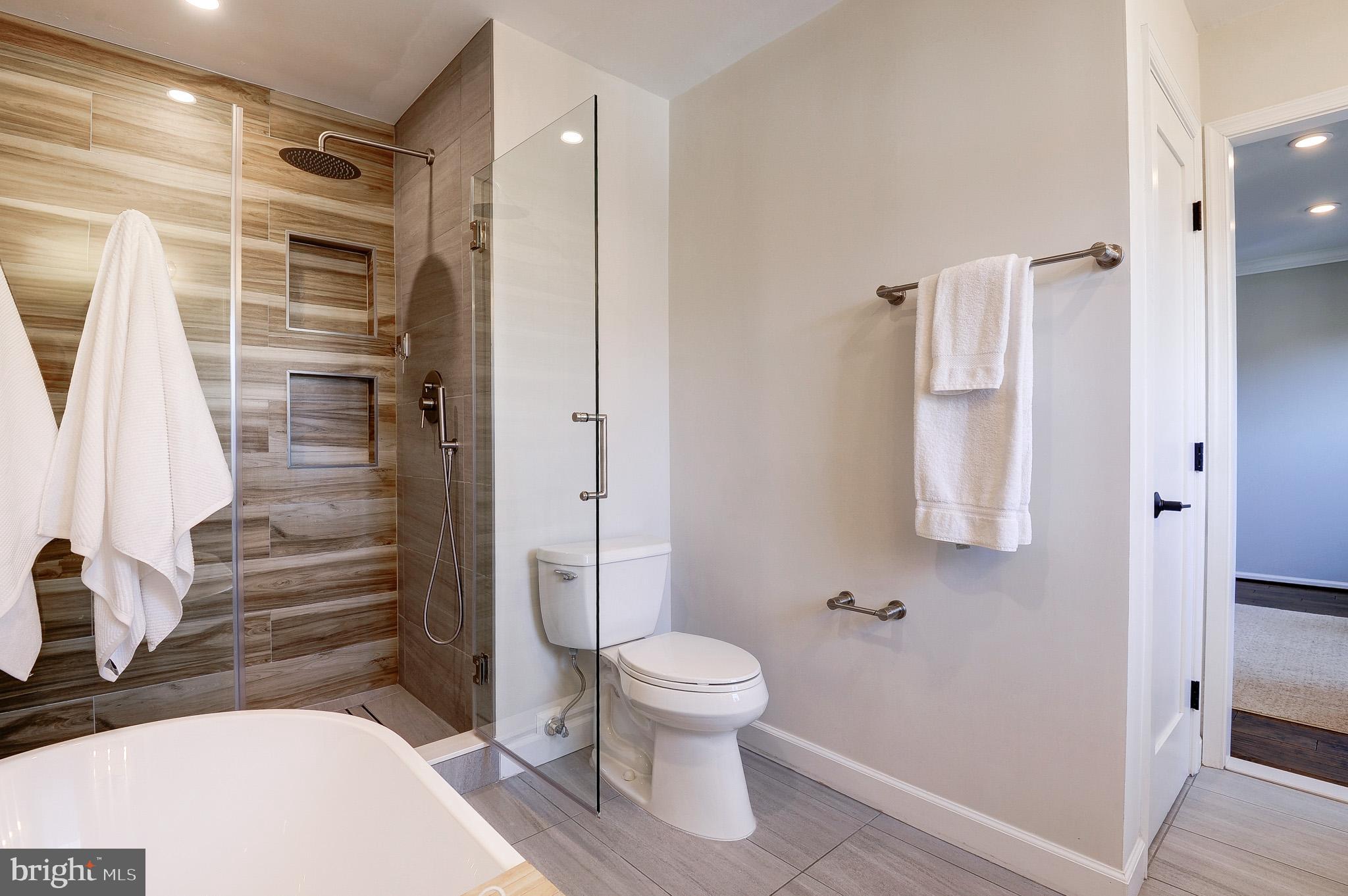 KINGS GLENN - Residential