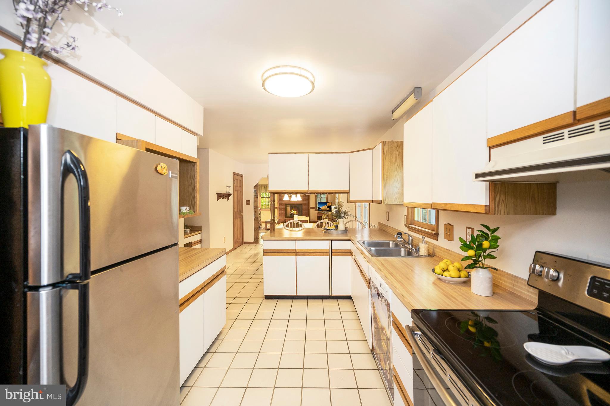 LAKE OF THE WOODS - Residential