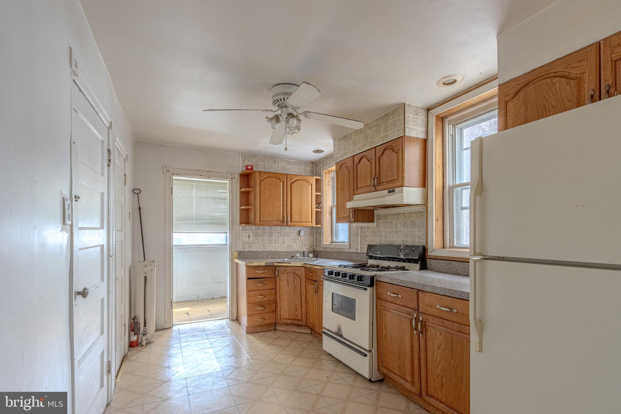 WEST PHILADELPHIA - Residential