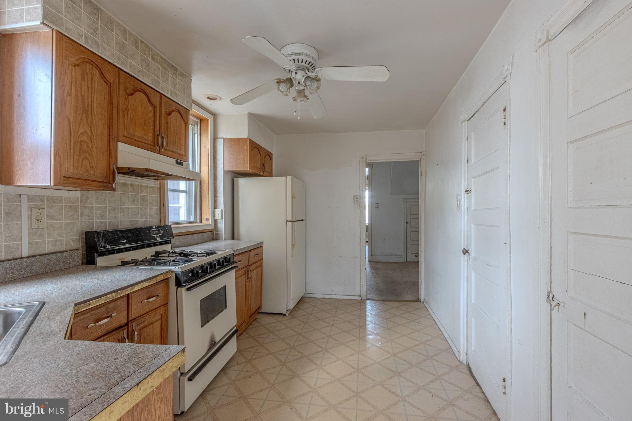 WEST PHILADELPHIA - Residential