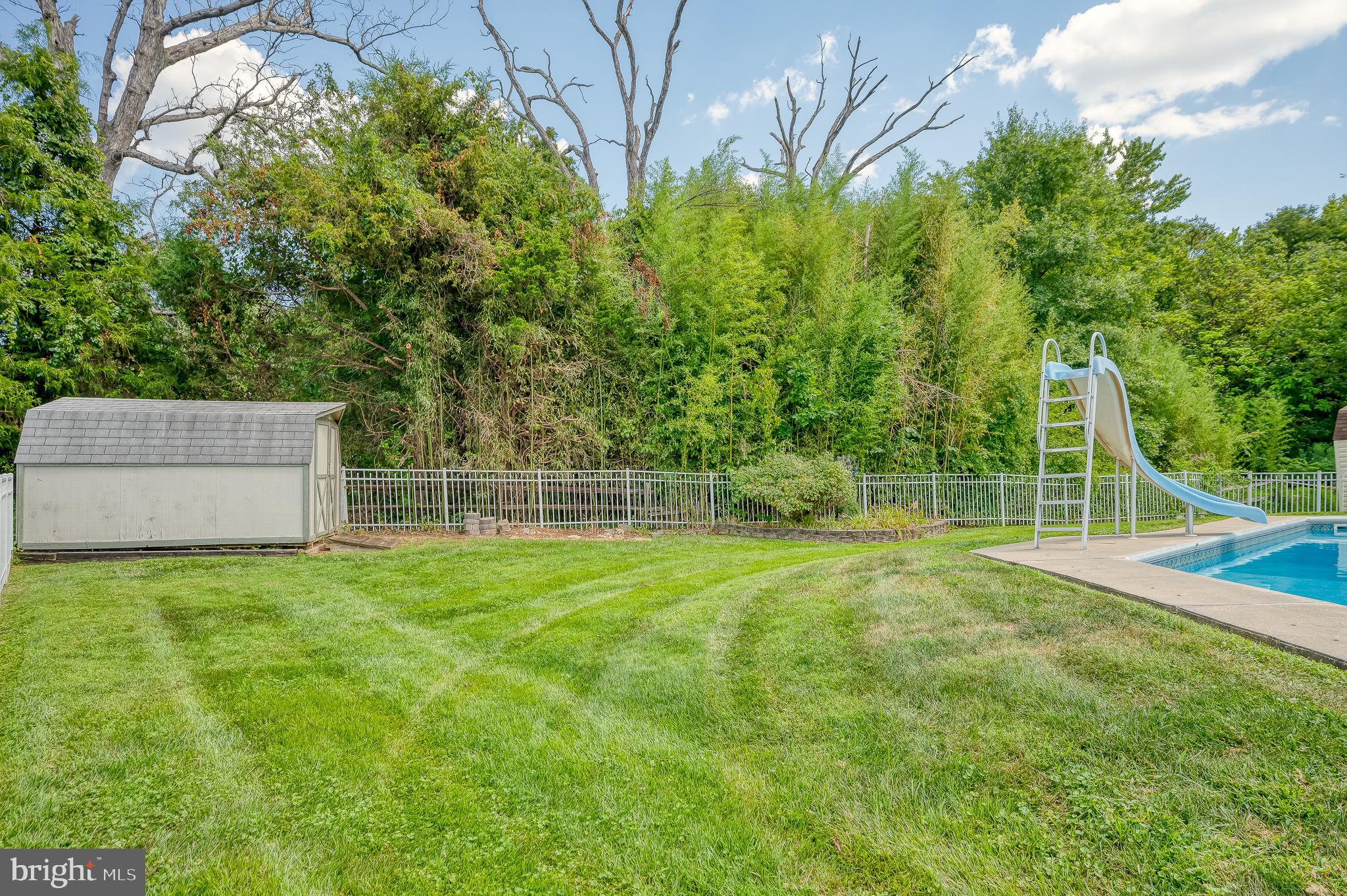 RUSTIC RIDGE - Residential