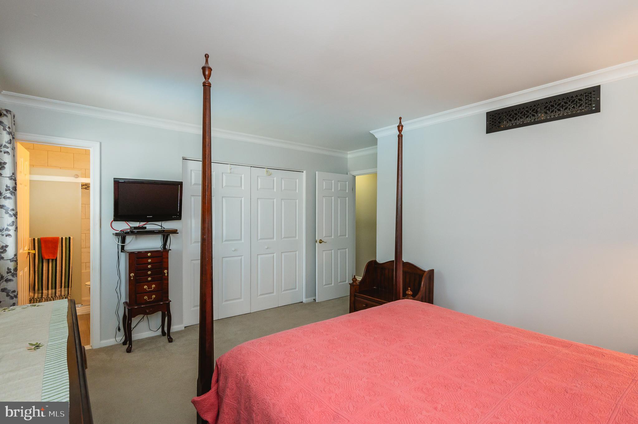 RUSTIC RIDGE - Residential