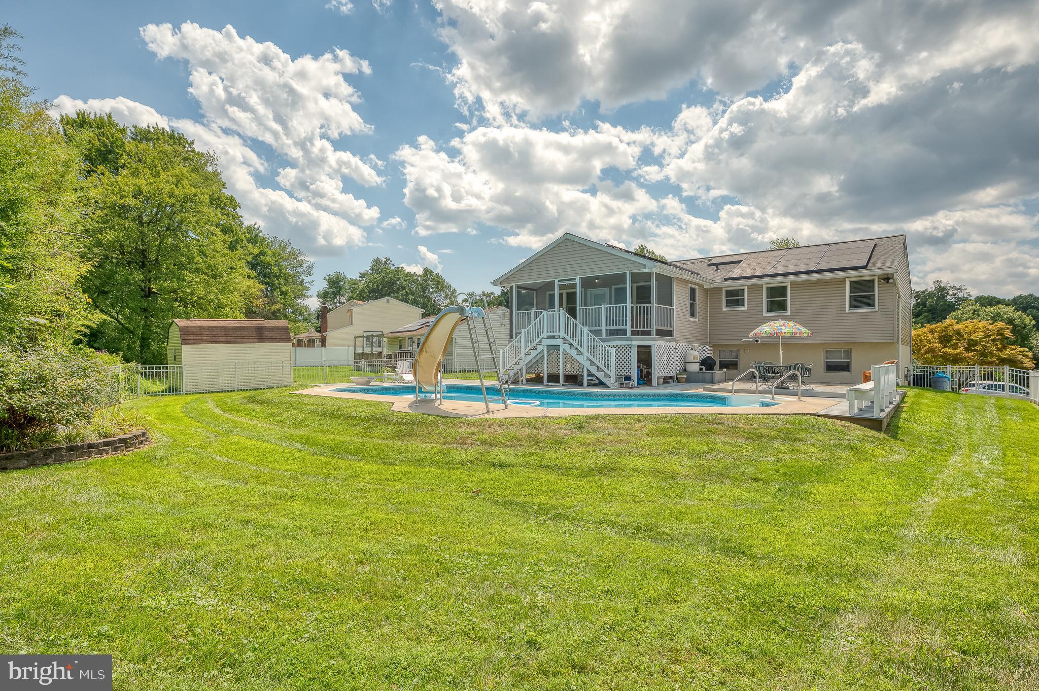 RUSTIC RIDGE - Residential