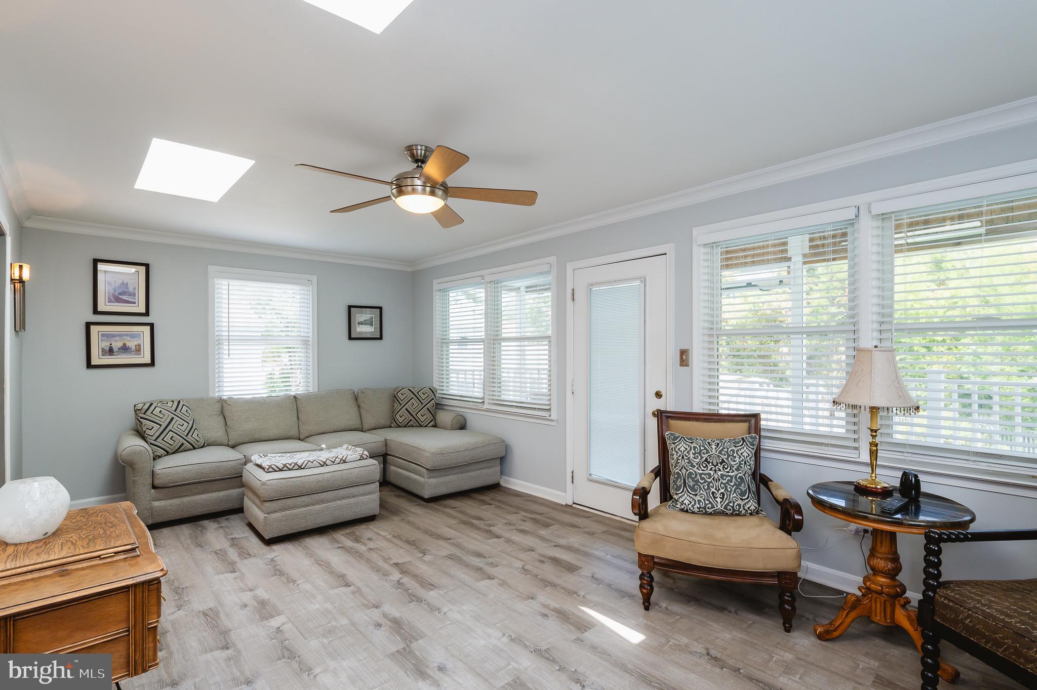 RUSTIC RIDGE - Residential