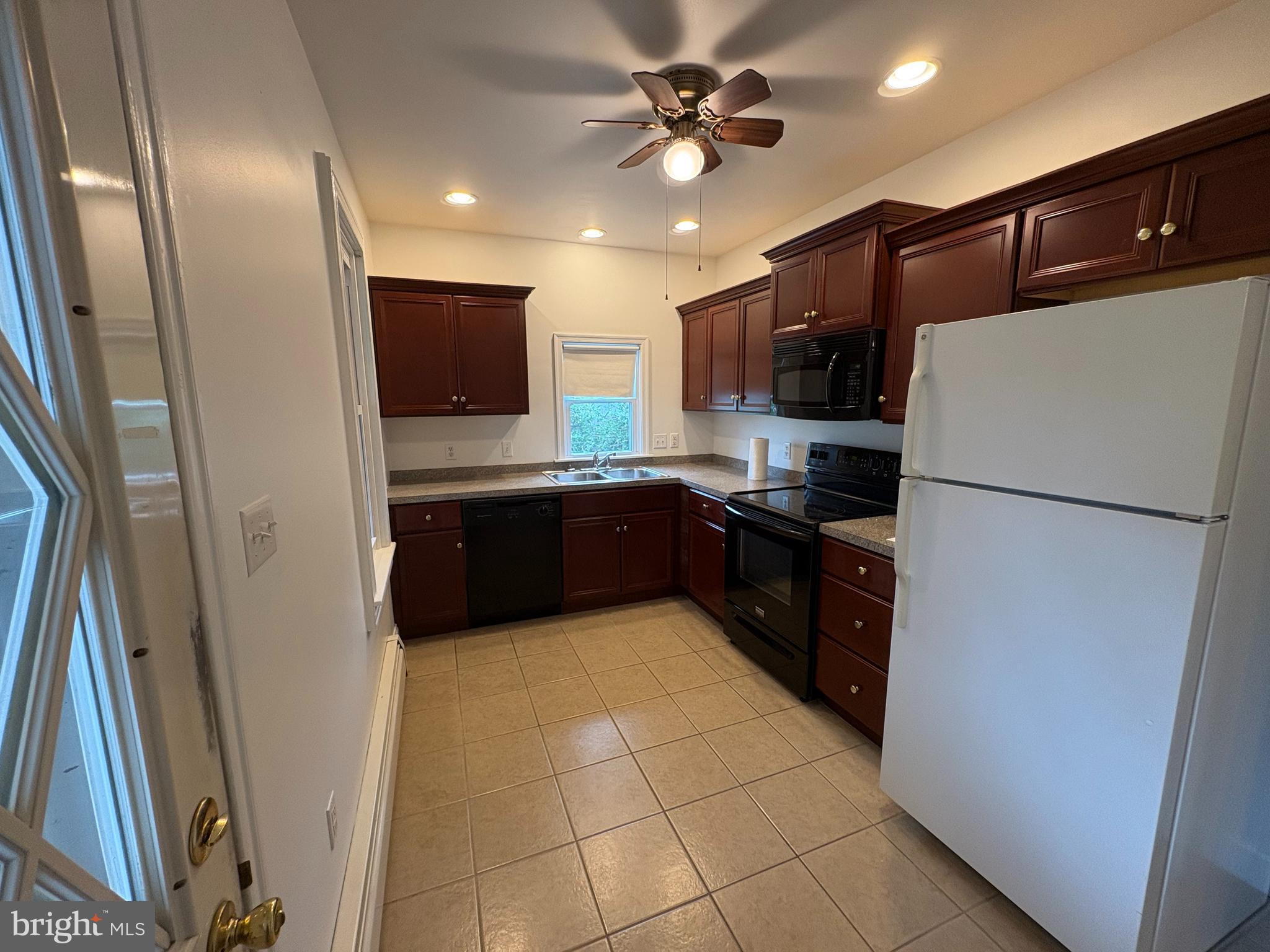 ROBESON TWP - Residential Lease