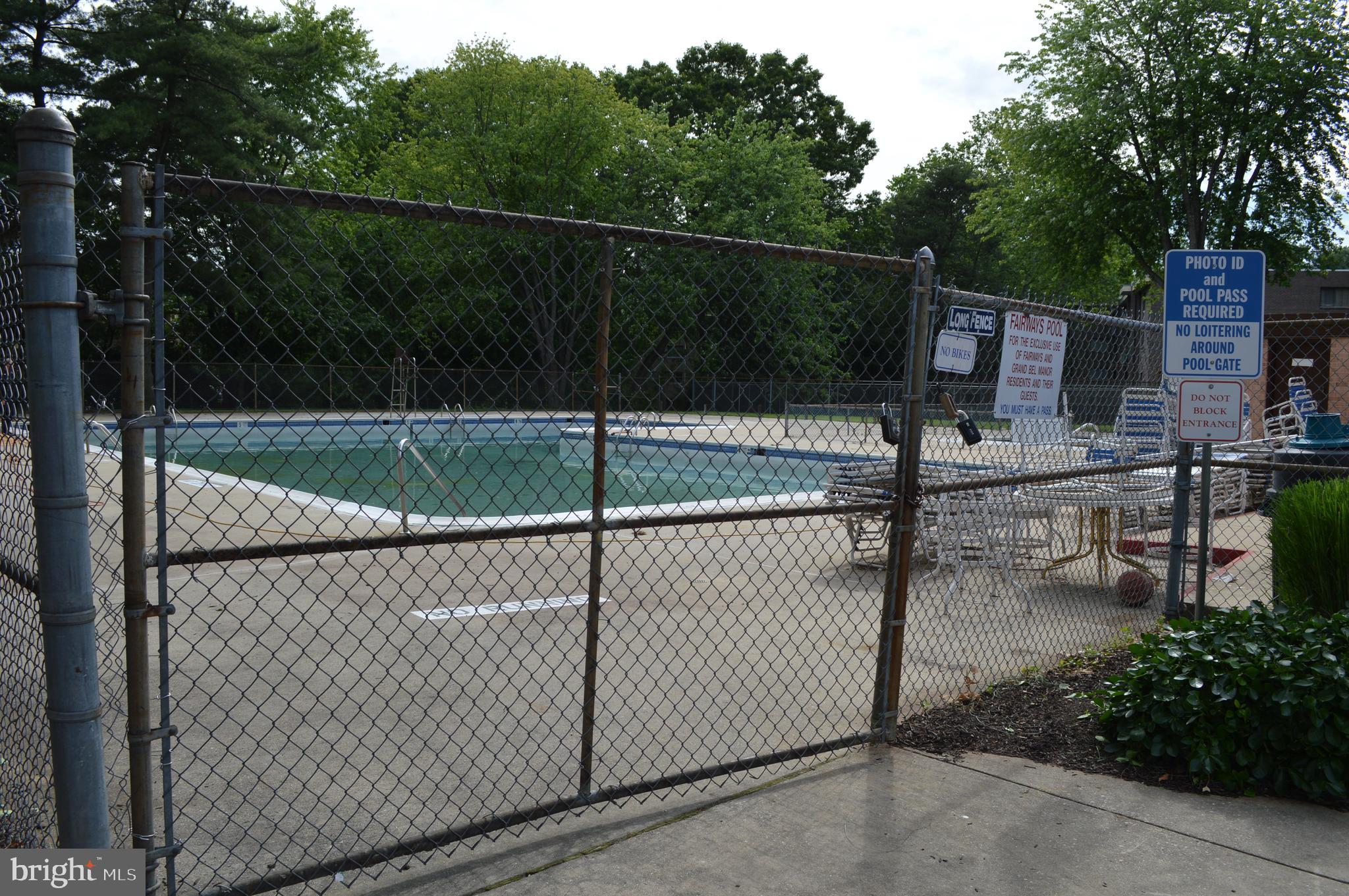 FAIRWAYS - Residential