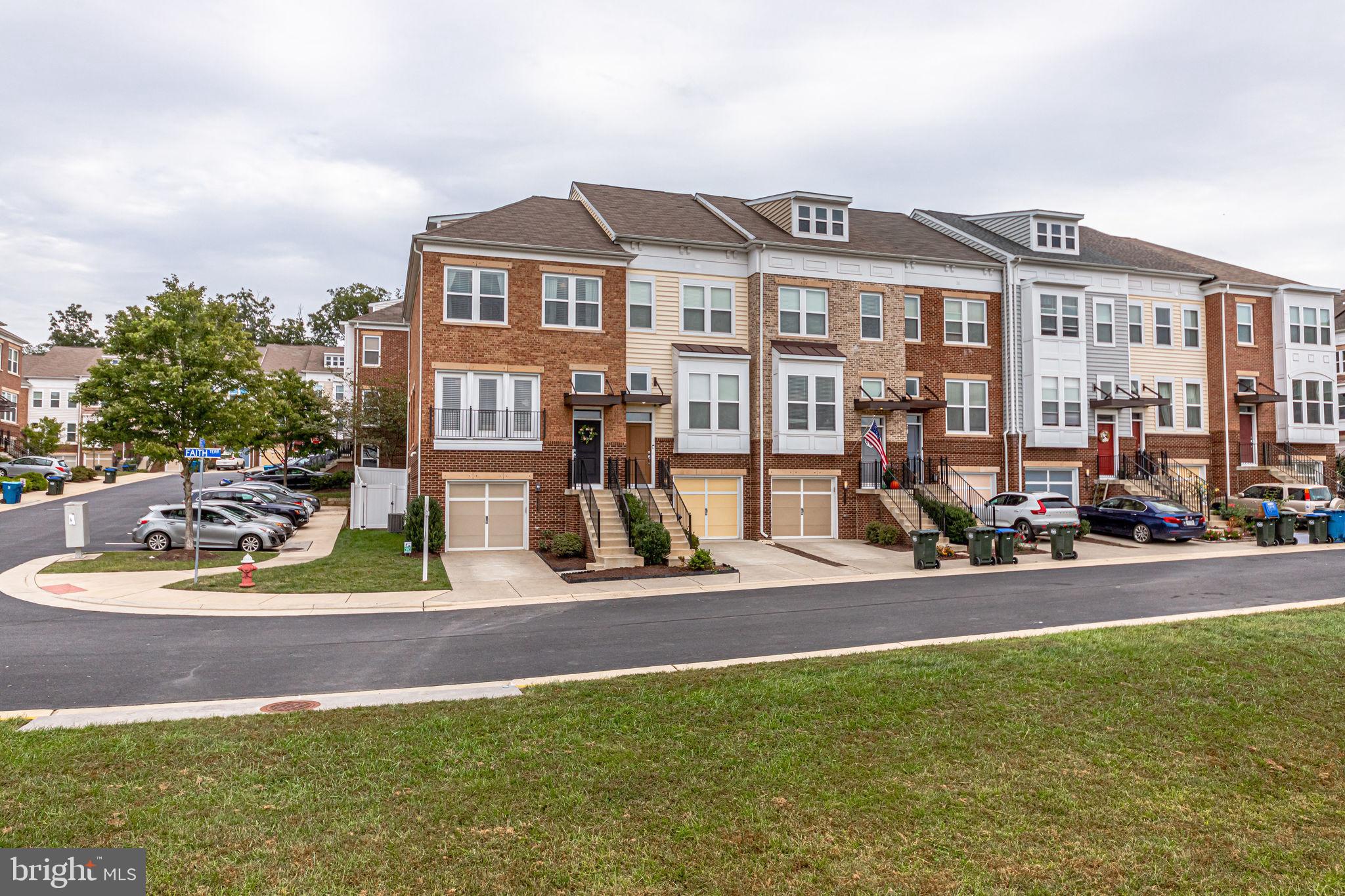 BRAMBLETON OVERLOOK - Residential