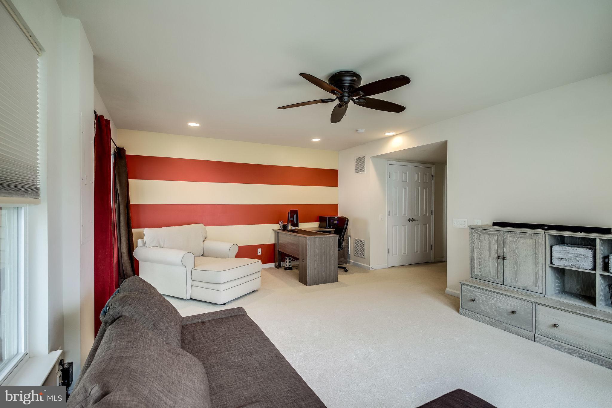 BRAMBLETON OVERLOOK - Residential