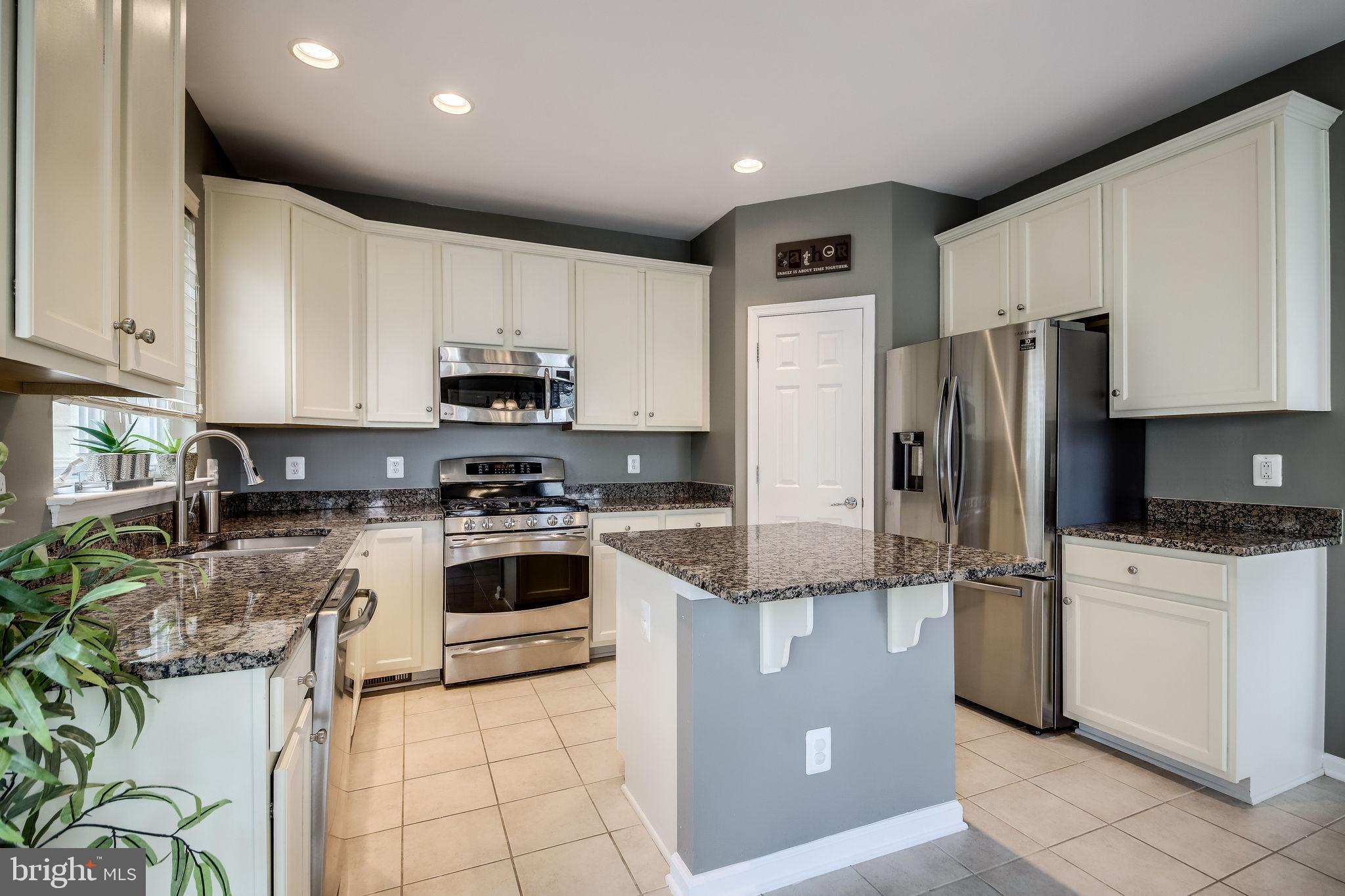 BRAMBLETON OVERLOOK - Residential