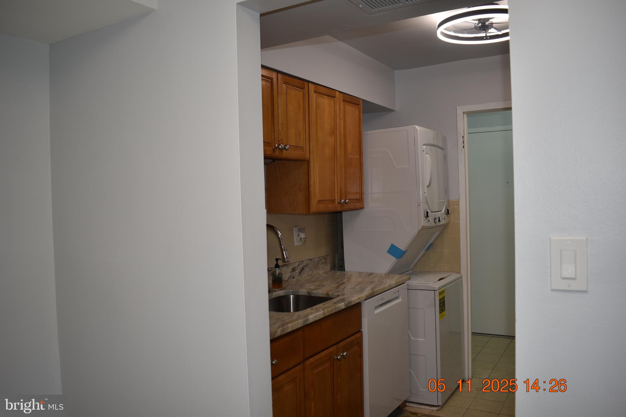 HUNTING RIDGE CONDOMINIUM - Residential