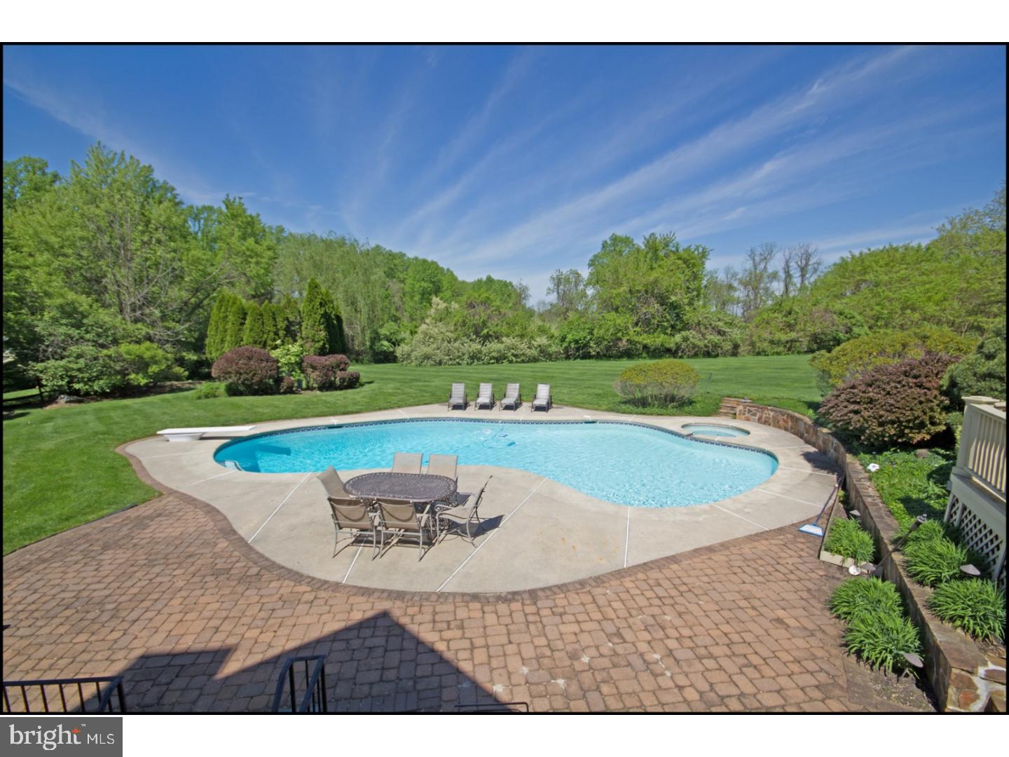 TUNBRIDGE - Residential