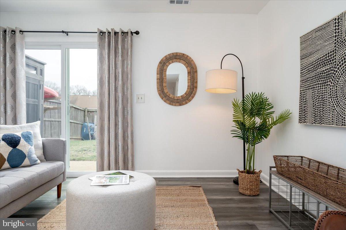 CAPETOWNE - Residential