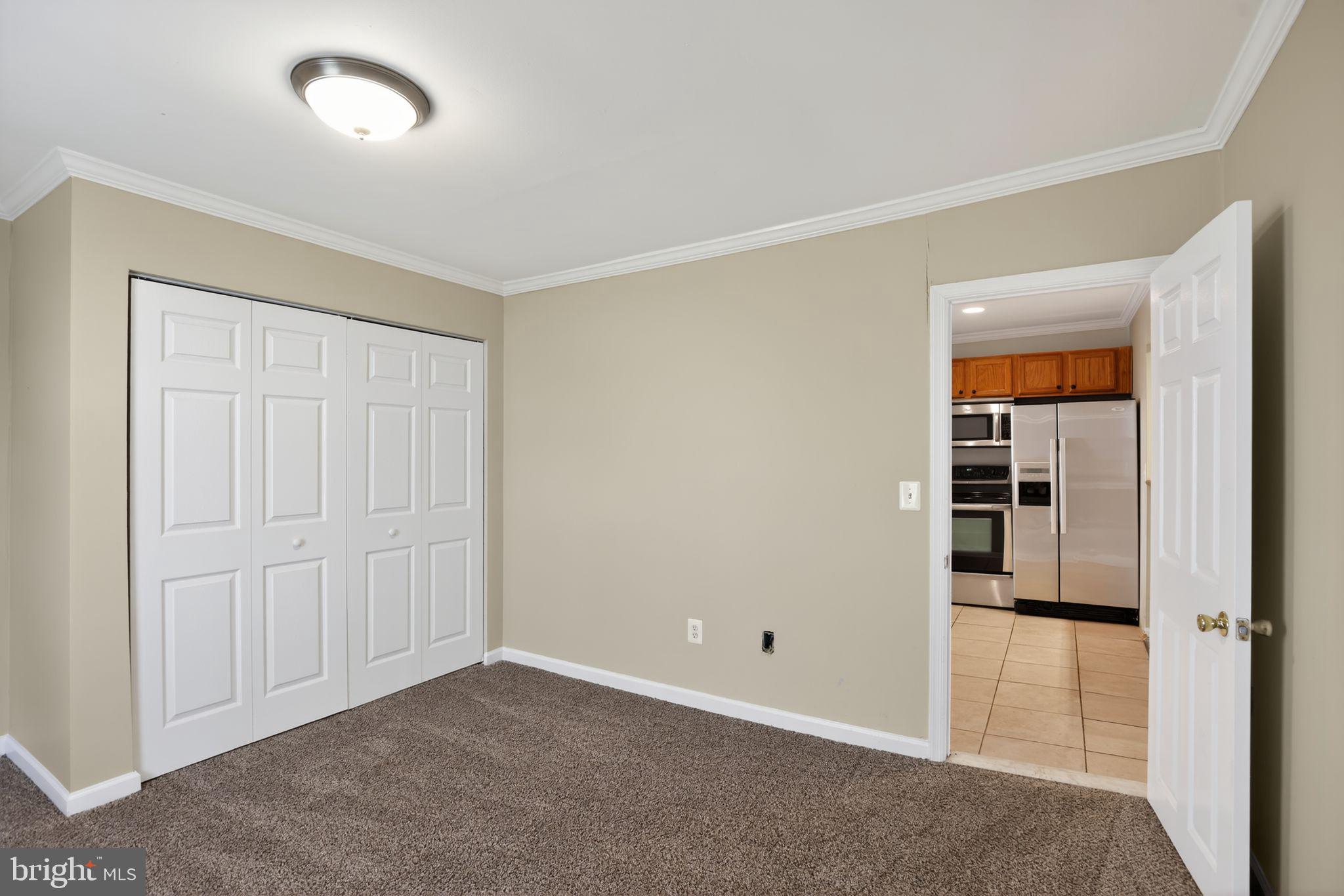 BOWLEYS QUARTERS - Residential