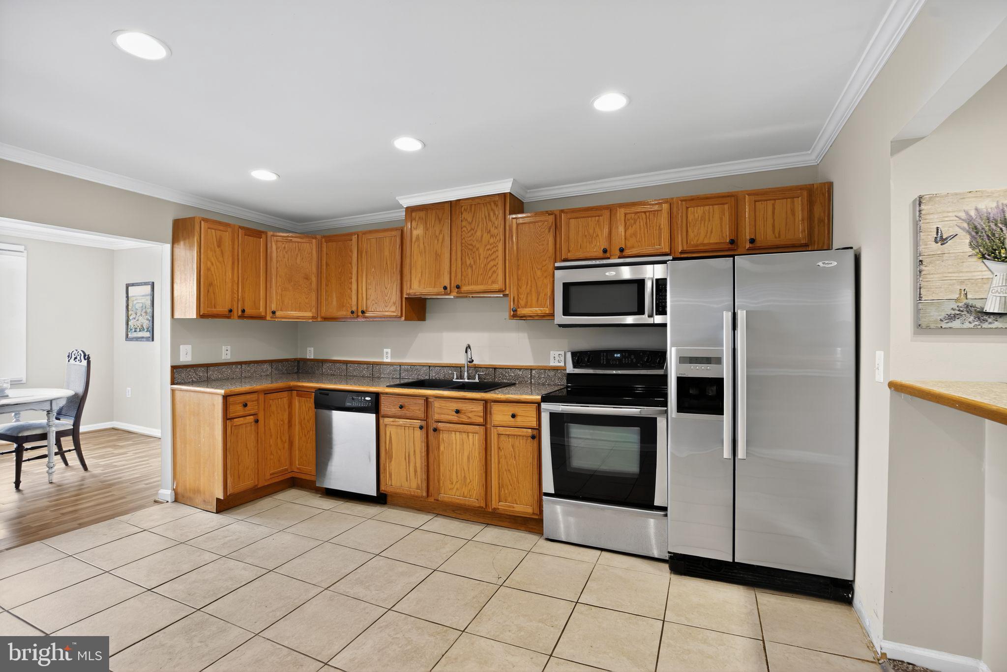 BOWLEYS QUARTERS - Residential