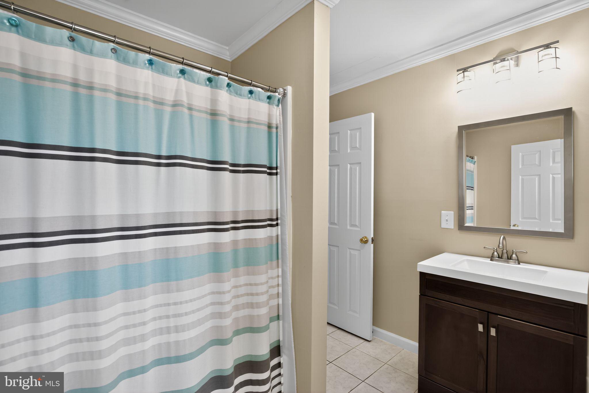 BOWLEYS QUARTERS - Residential