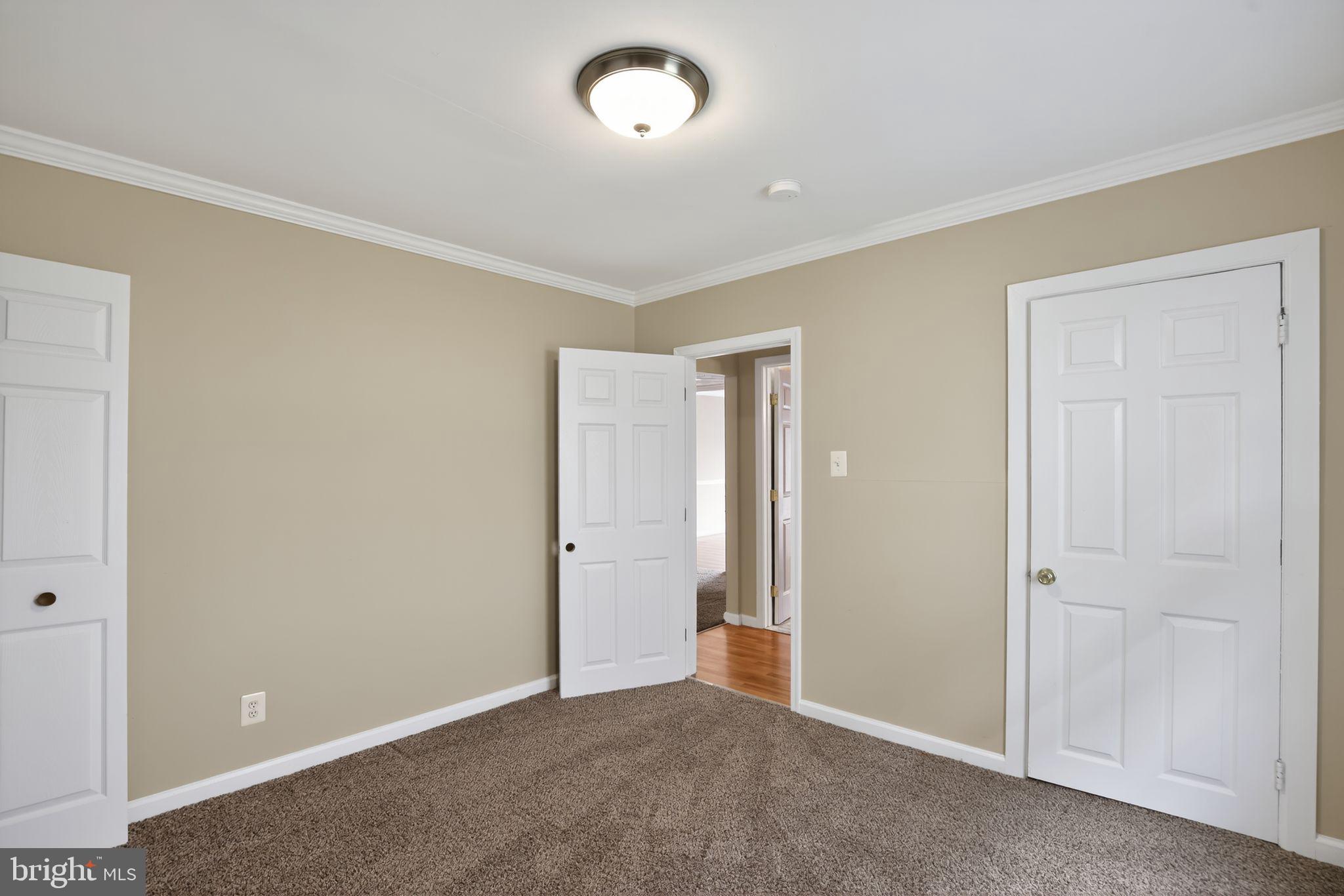 BOWLEYS QUARTERS - Residential