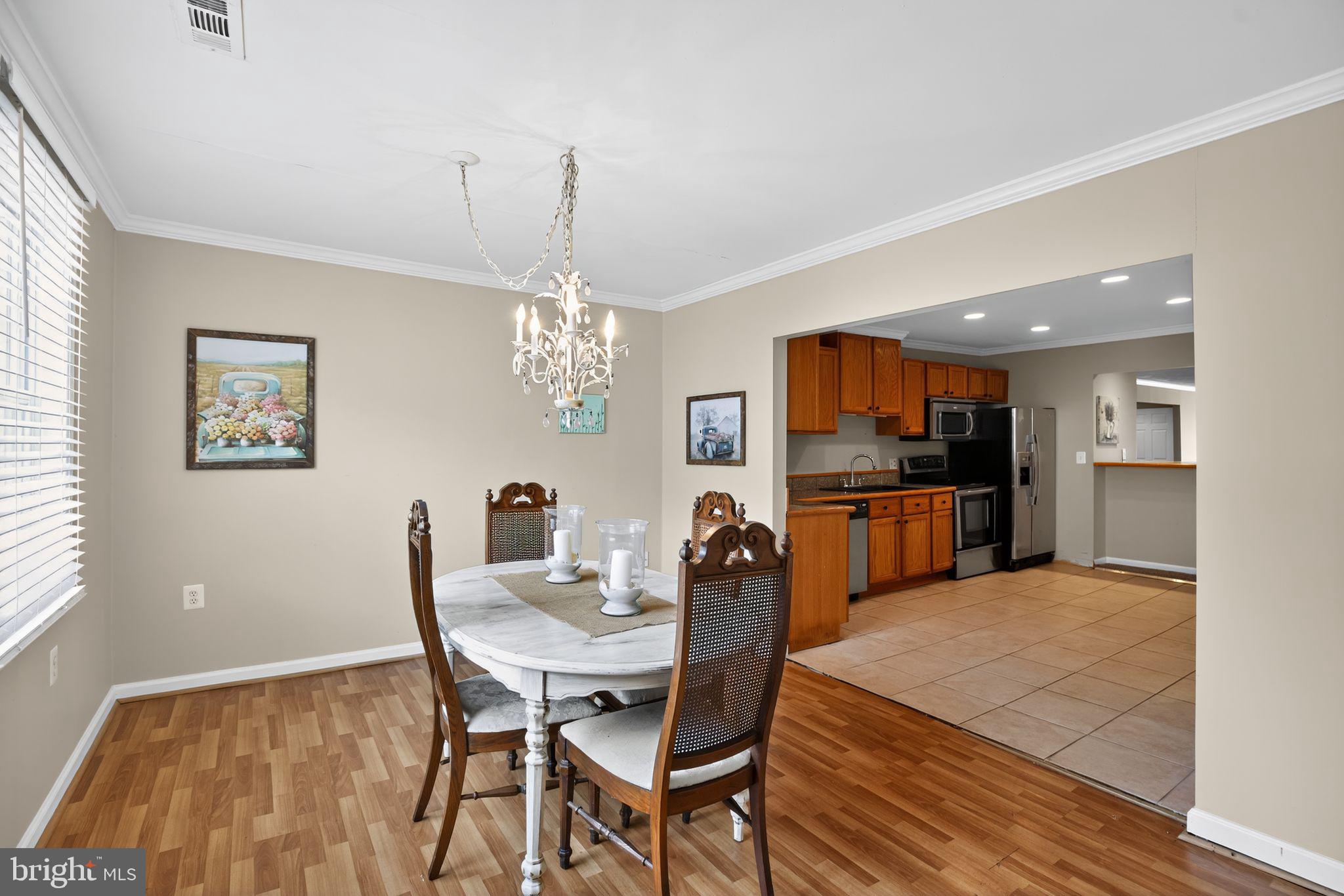 BOWLEYS QUARTERS - Residential