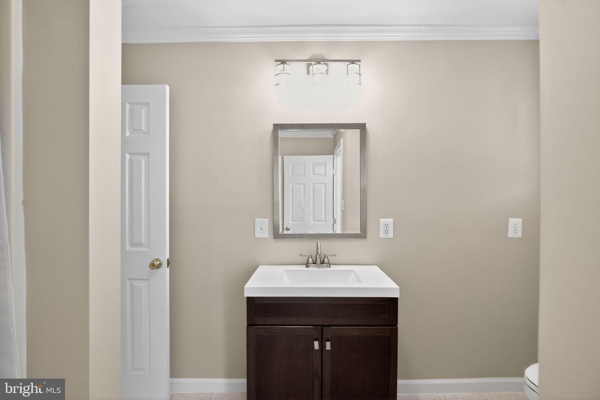 BOWLEYS QUARTERS - Residential