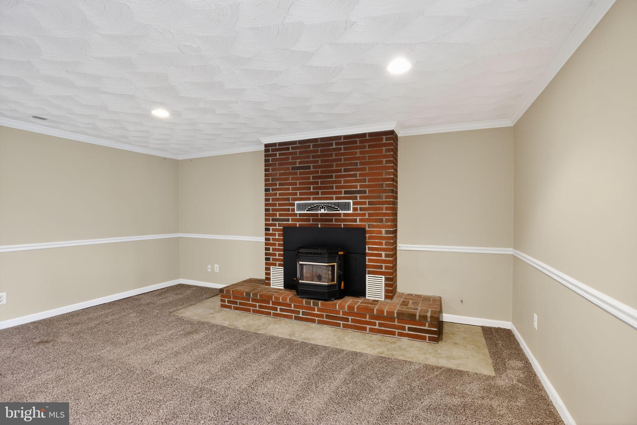 BOWLEYS QUARTERS - Residential