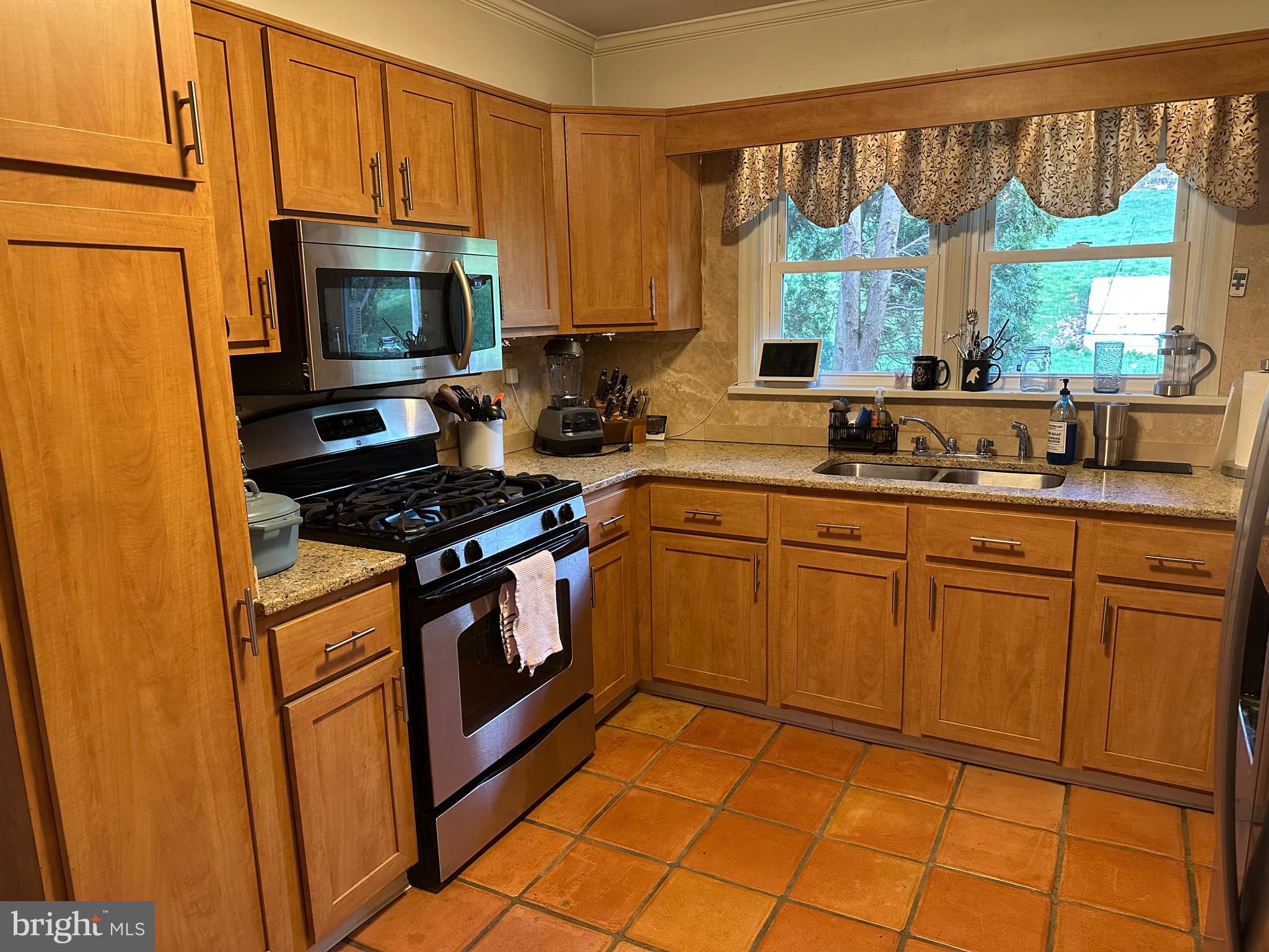 NOB HILL - Residential