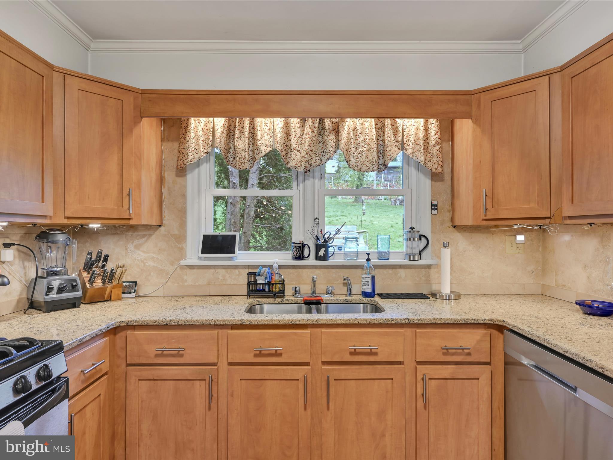 NOB HILL - Residential