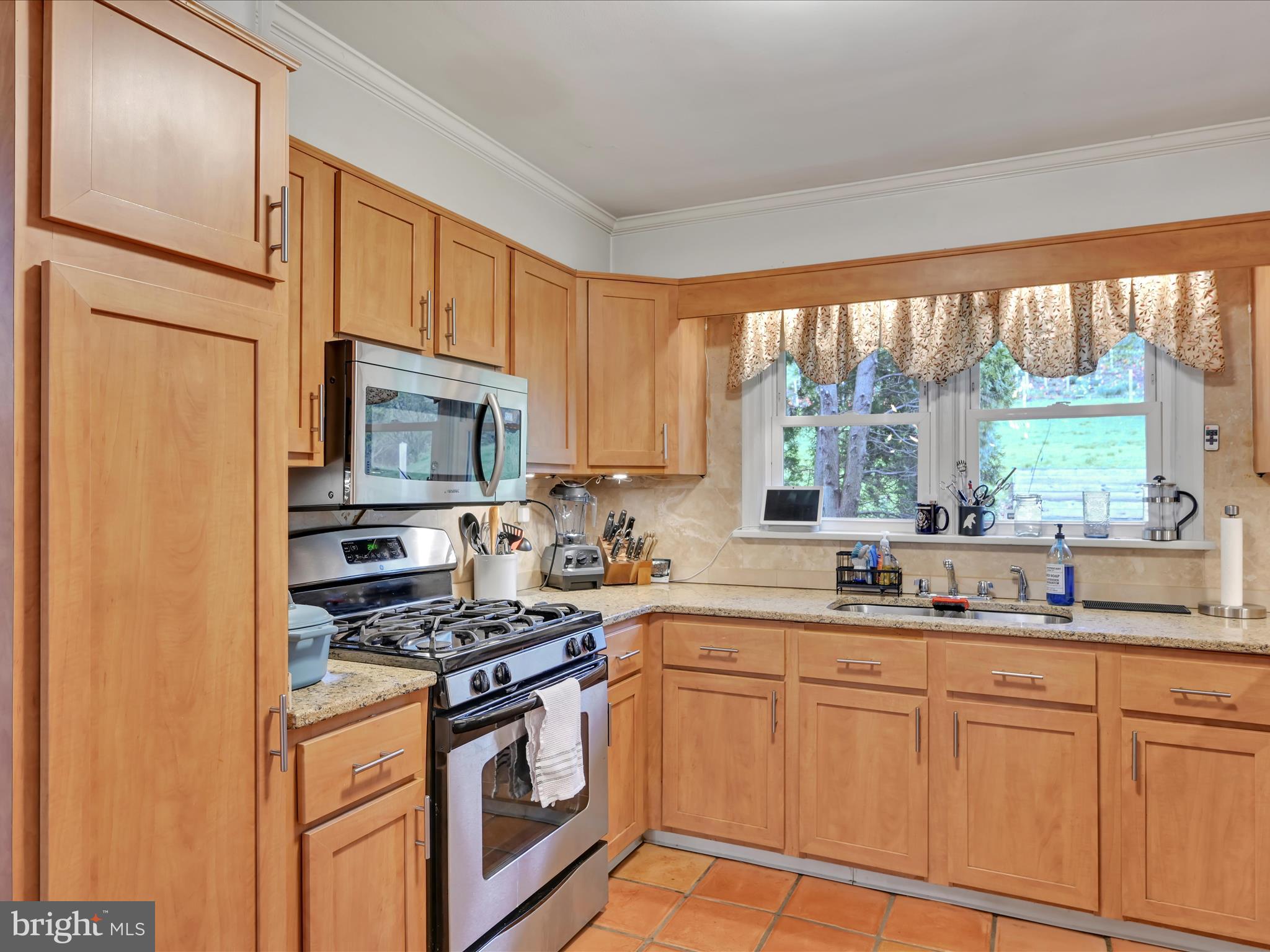 NOB HILL - Residential