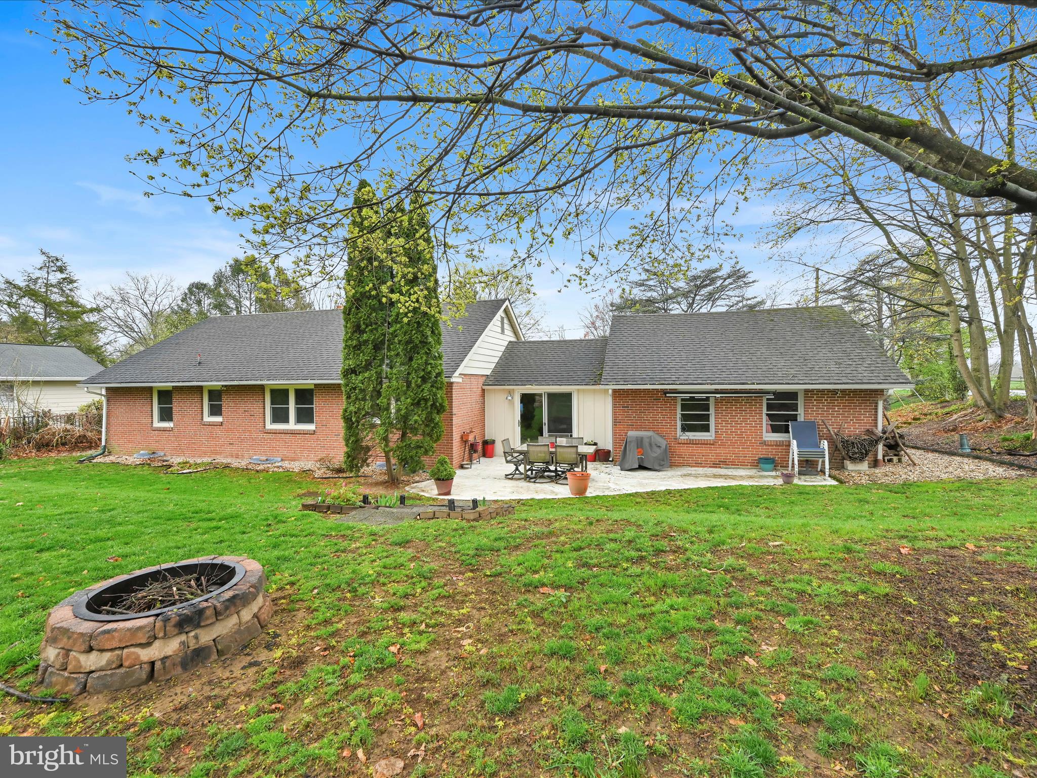 NOB HILL - Residential