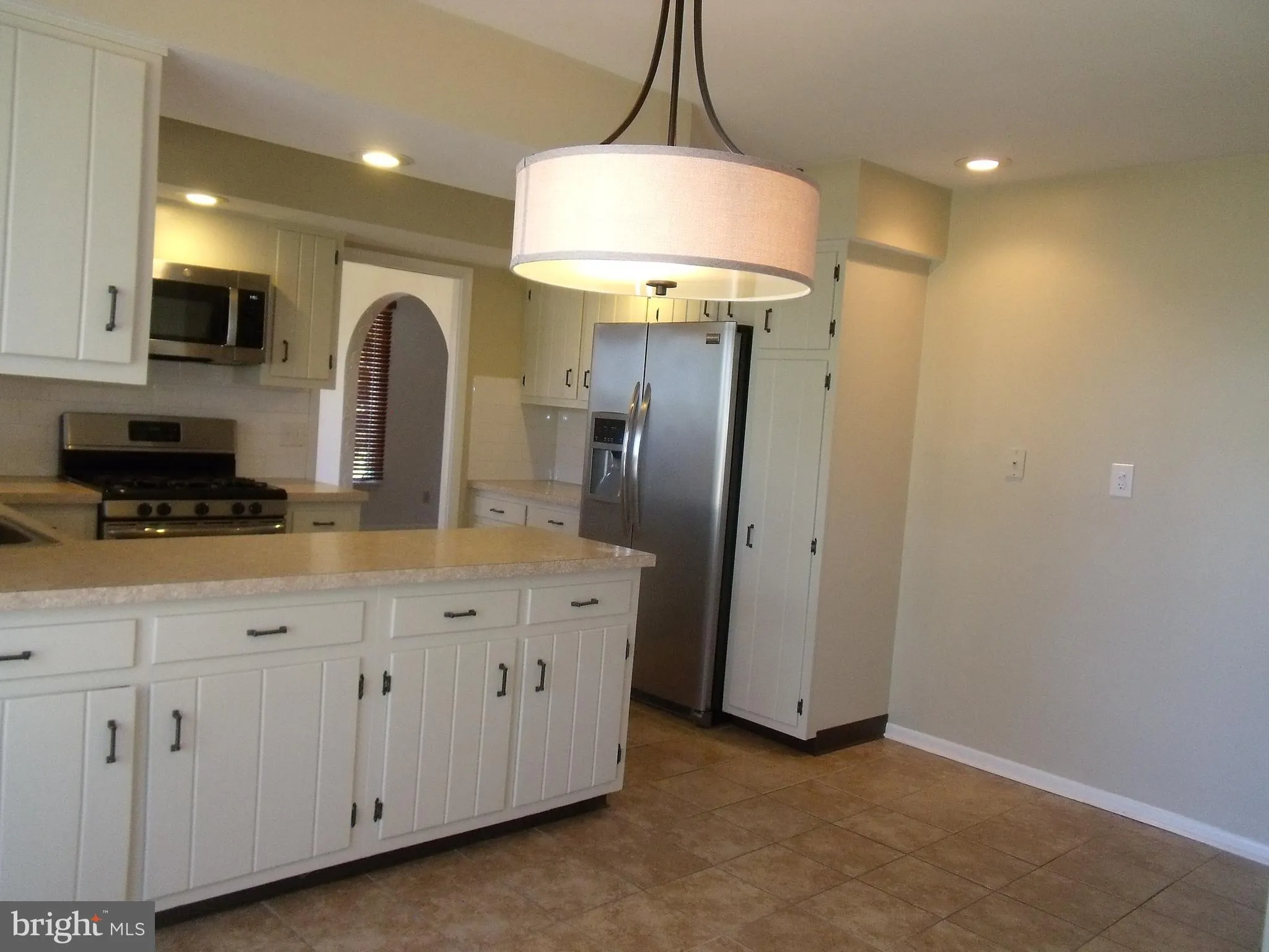 York, Pennsylvania 17402, United States, 4 Bedrooms Bedrooms, ,3 BathroomsBathrooms,Residential,Active,4208