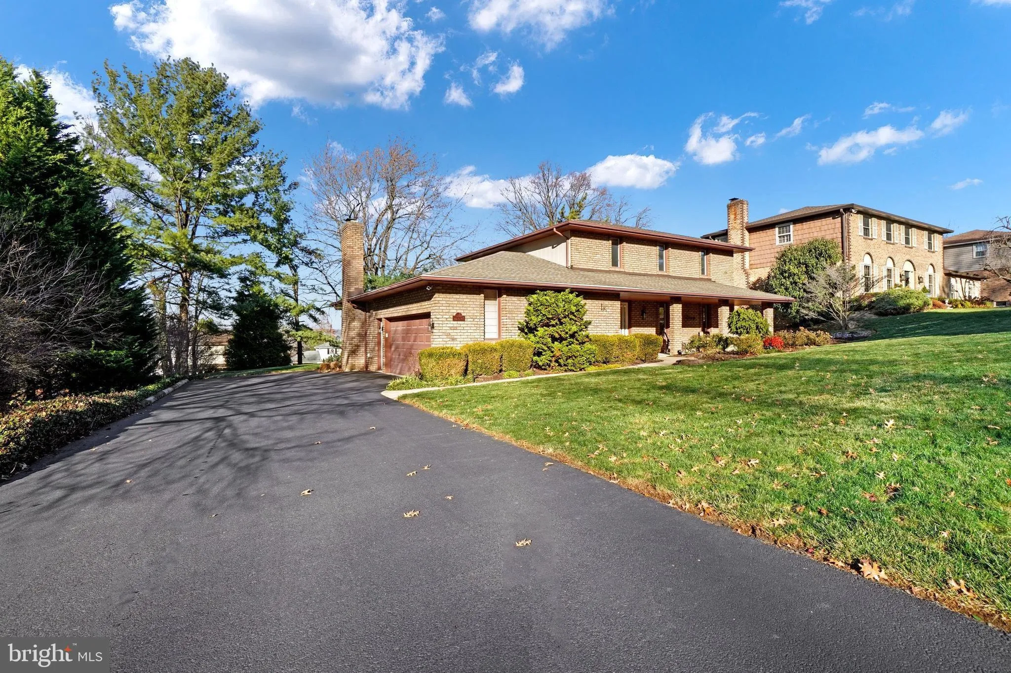 York, Pennsylvania 17402, United States, 4 Bedrooms Bedrooms, ,3 BathroomsBathrooms,Residential,Active,4208