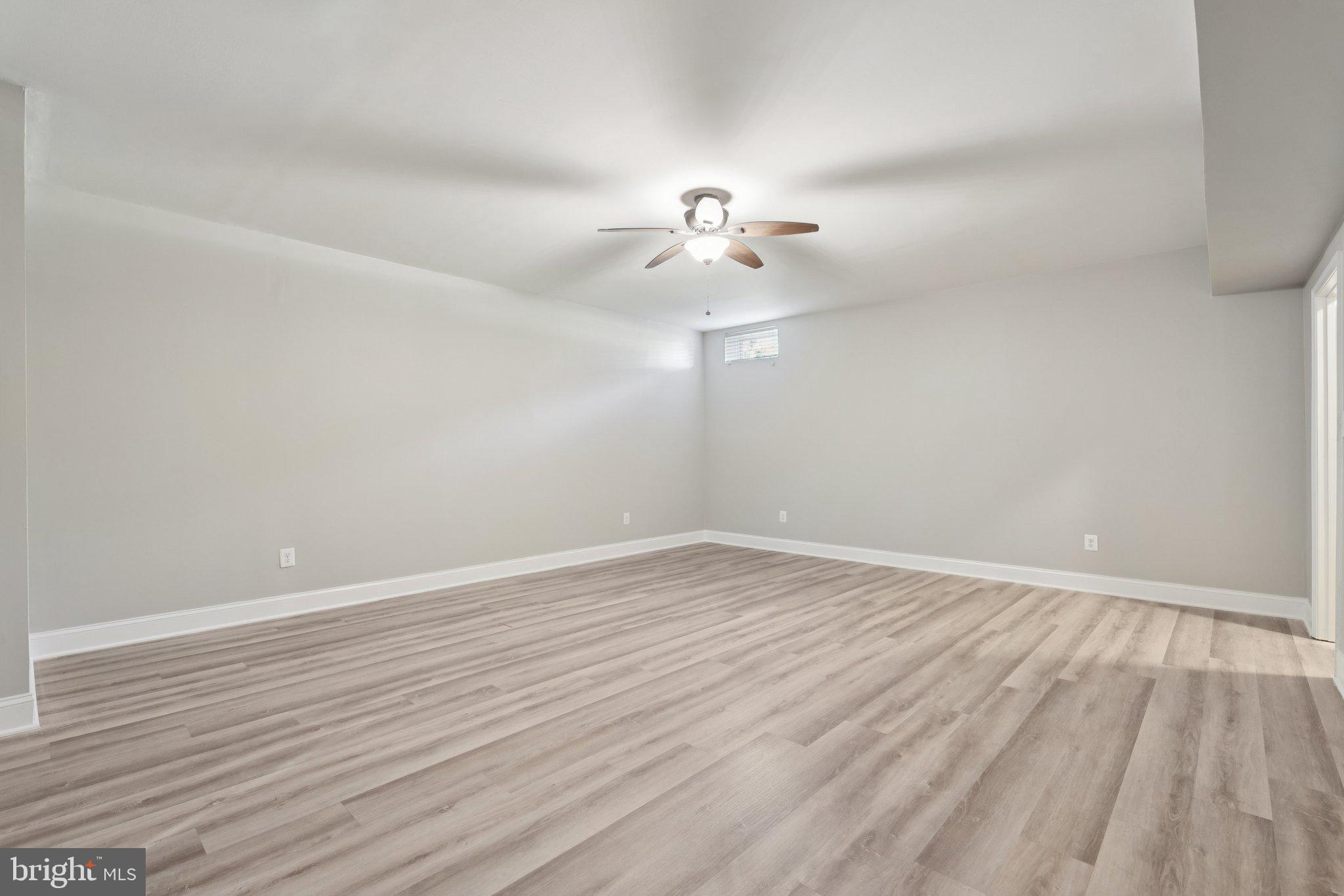 LENAH MILL - Residential