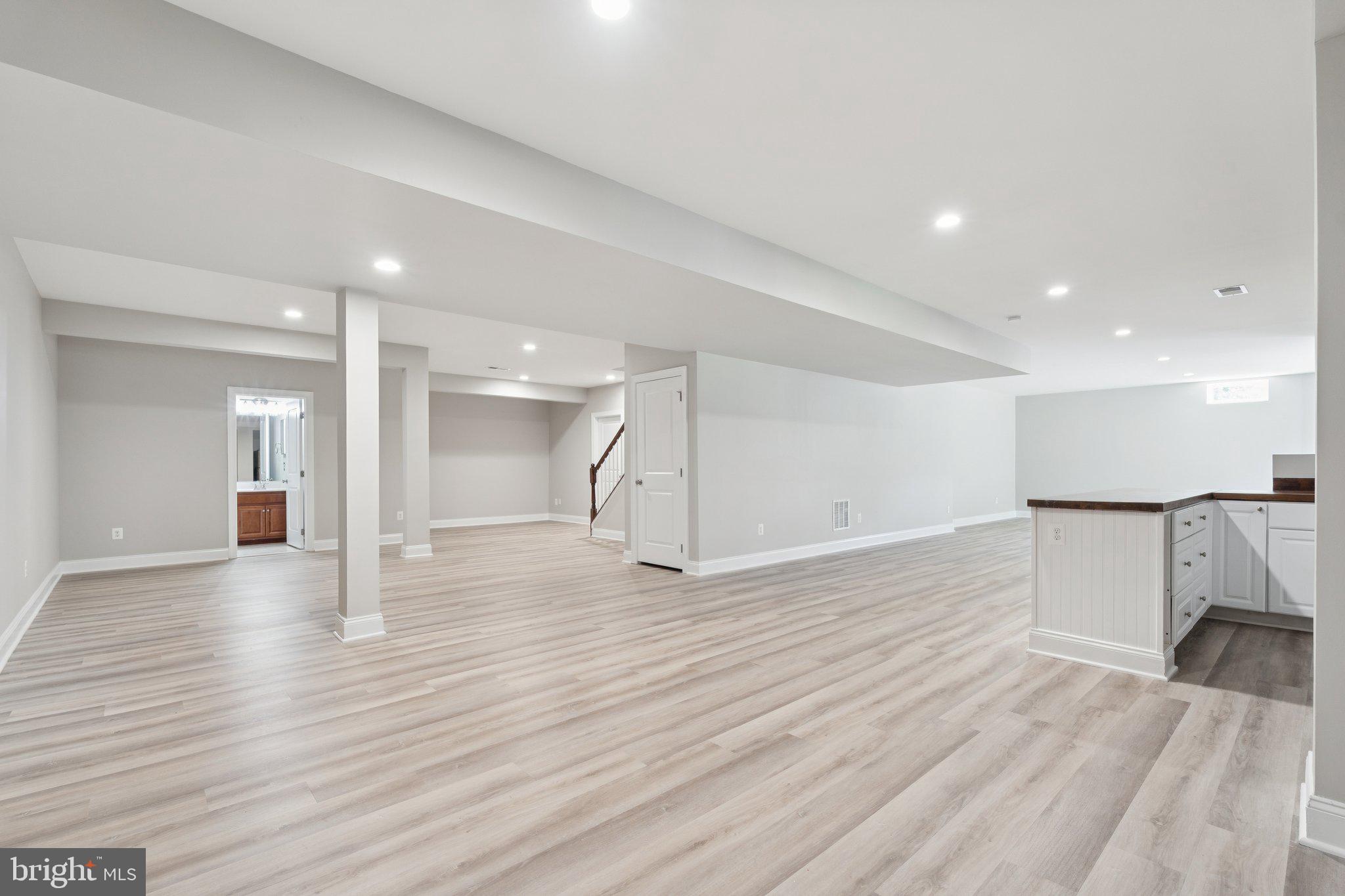 LENAH MILL - Residential