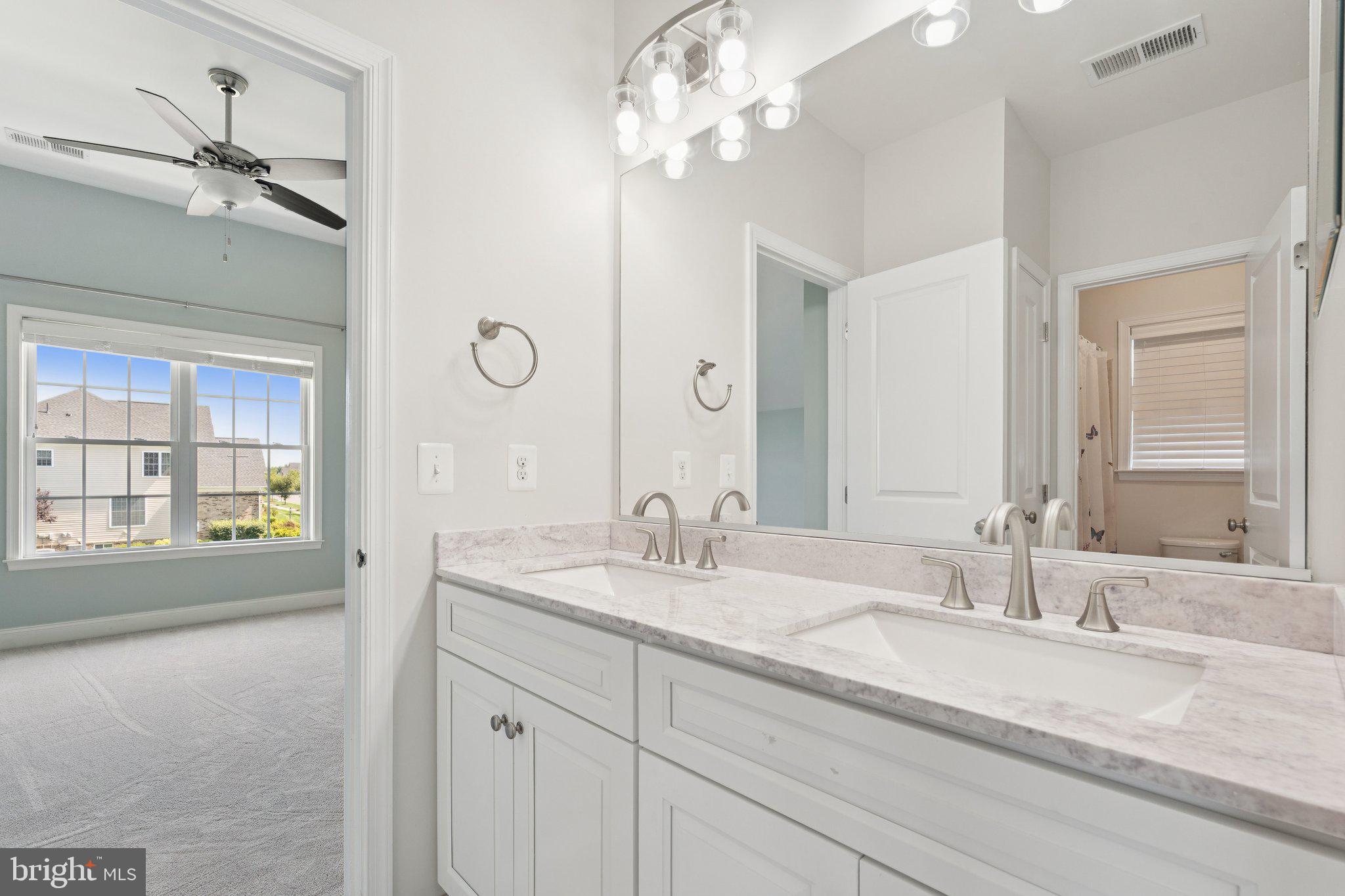 LENAH MILL - Residential