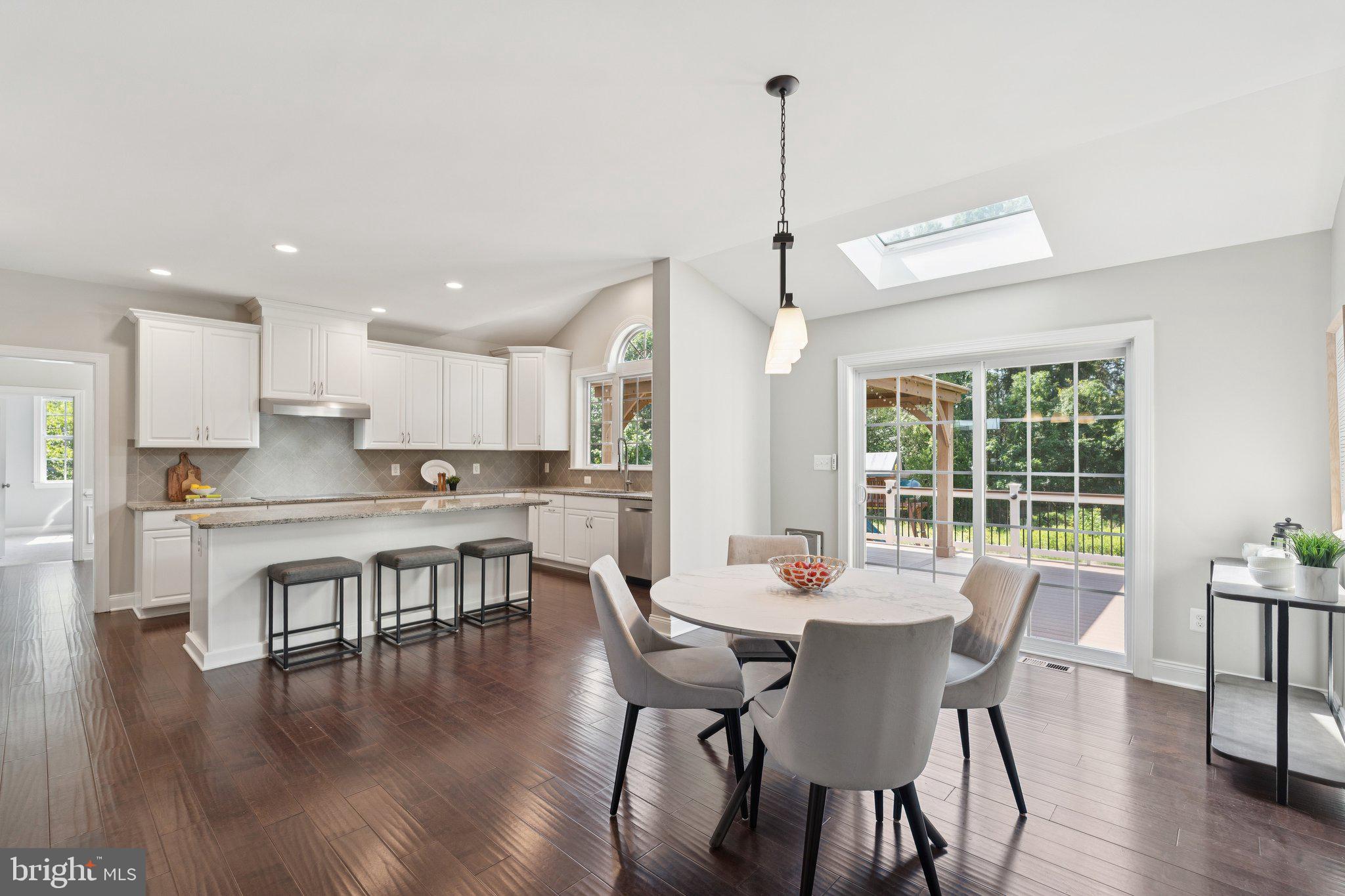 LENAH MILL - Residential